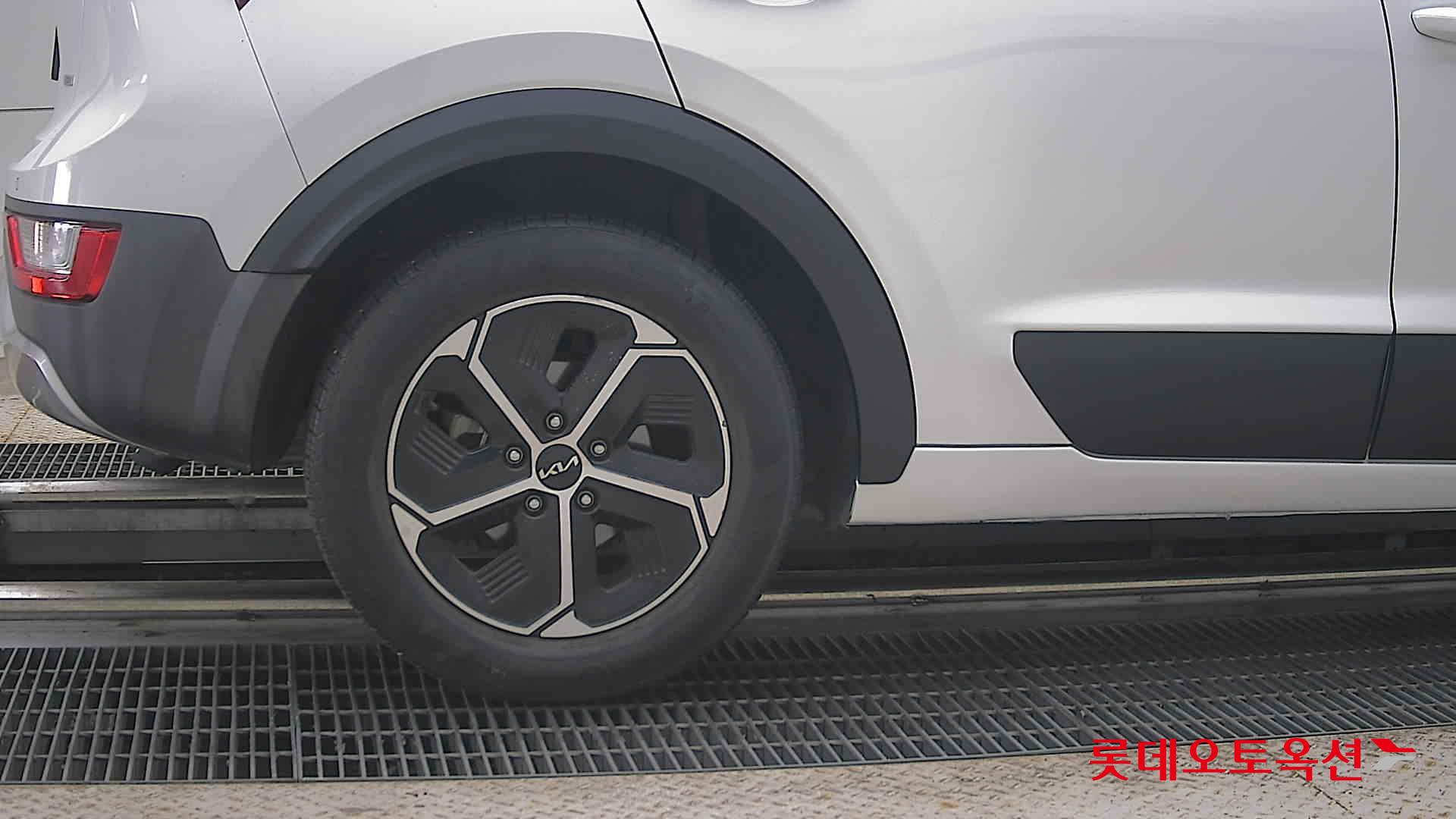2022 - kia niro