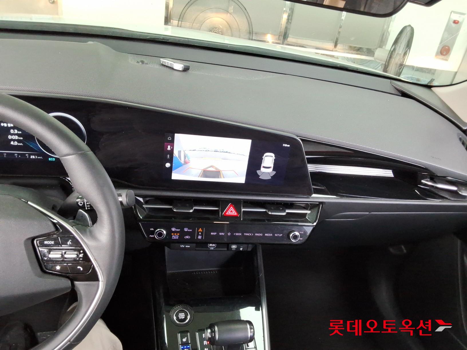 2022 - kia niro