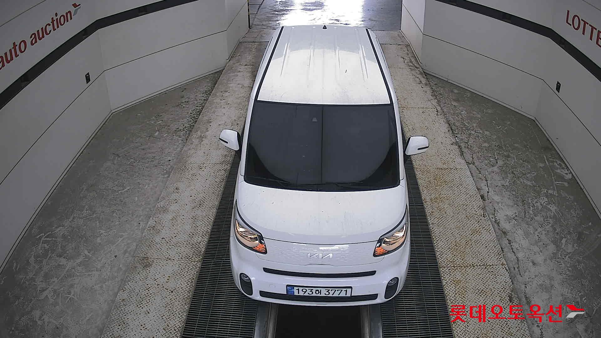 2022 - kia ray