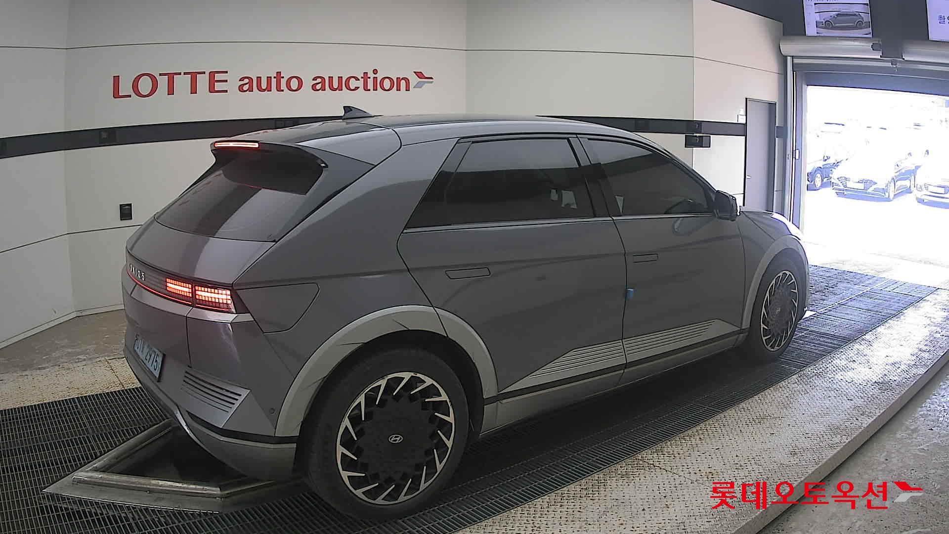 2022 - hyundai ioniq