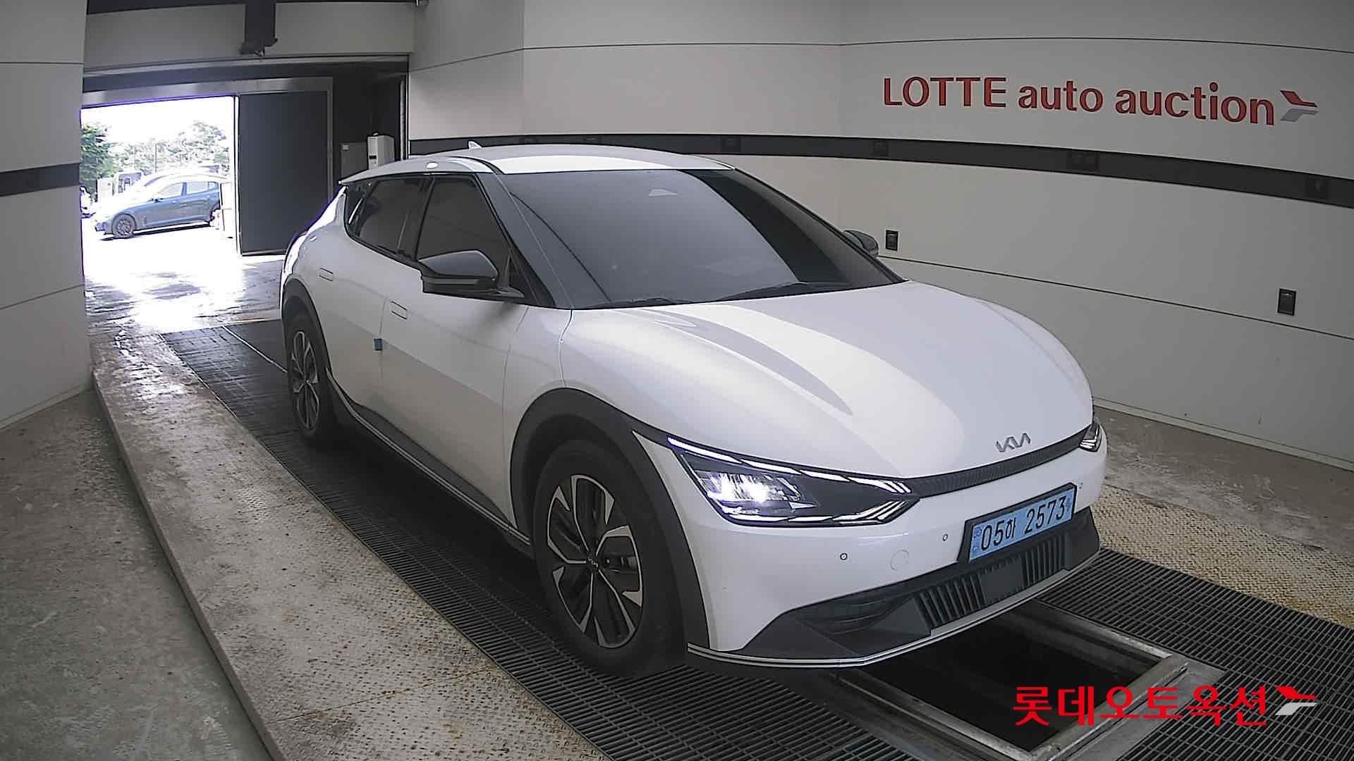 2024 - kia ev6