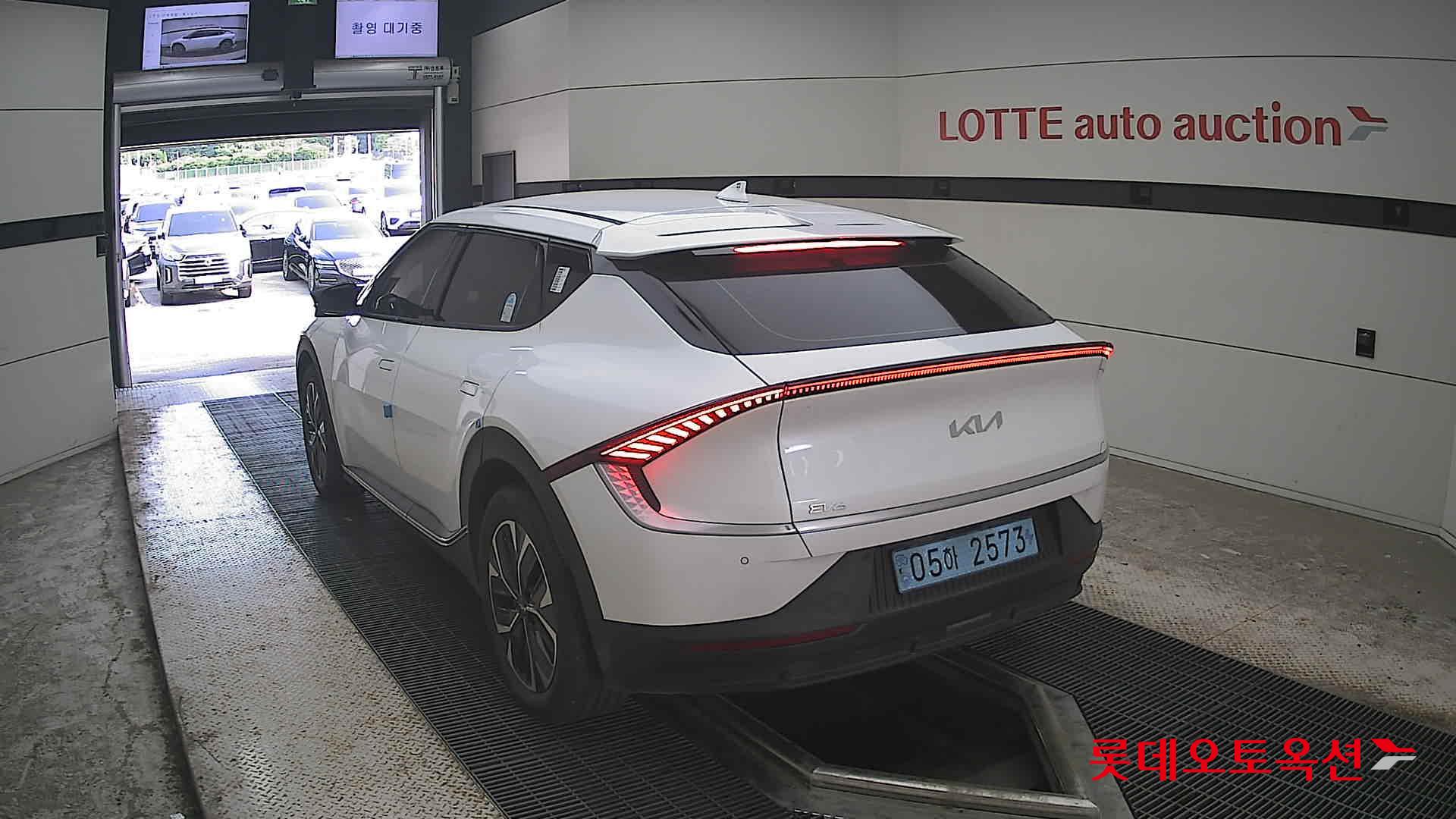 2024 - kia ev6