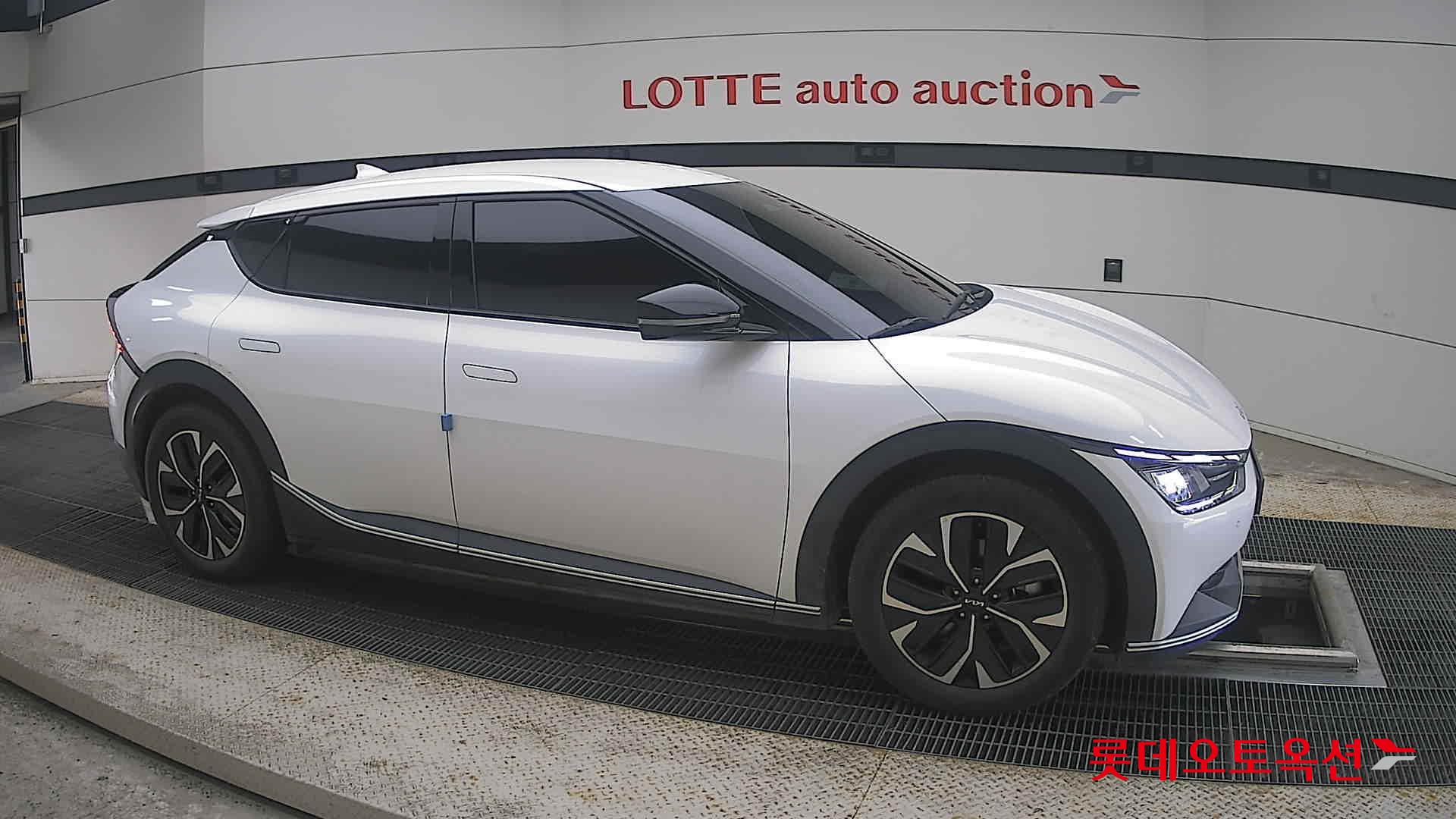 2024 - kia ev6