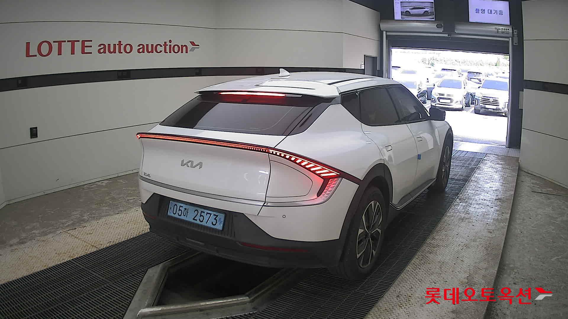 2024 - kia ev6