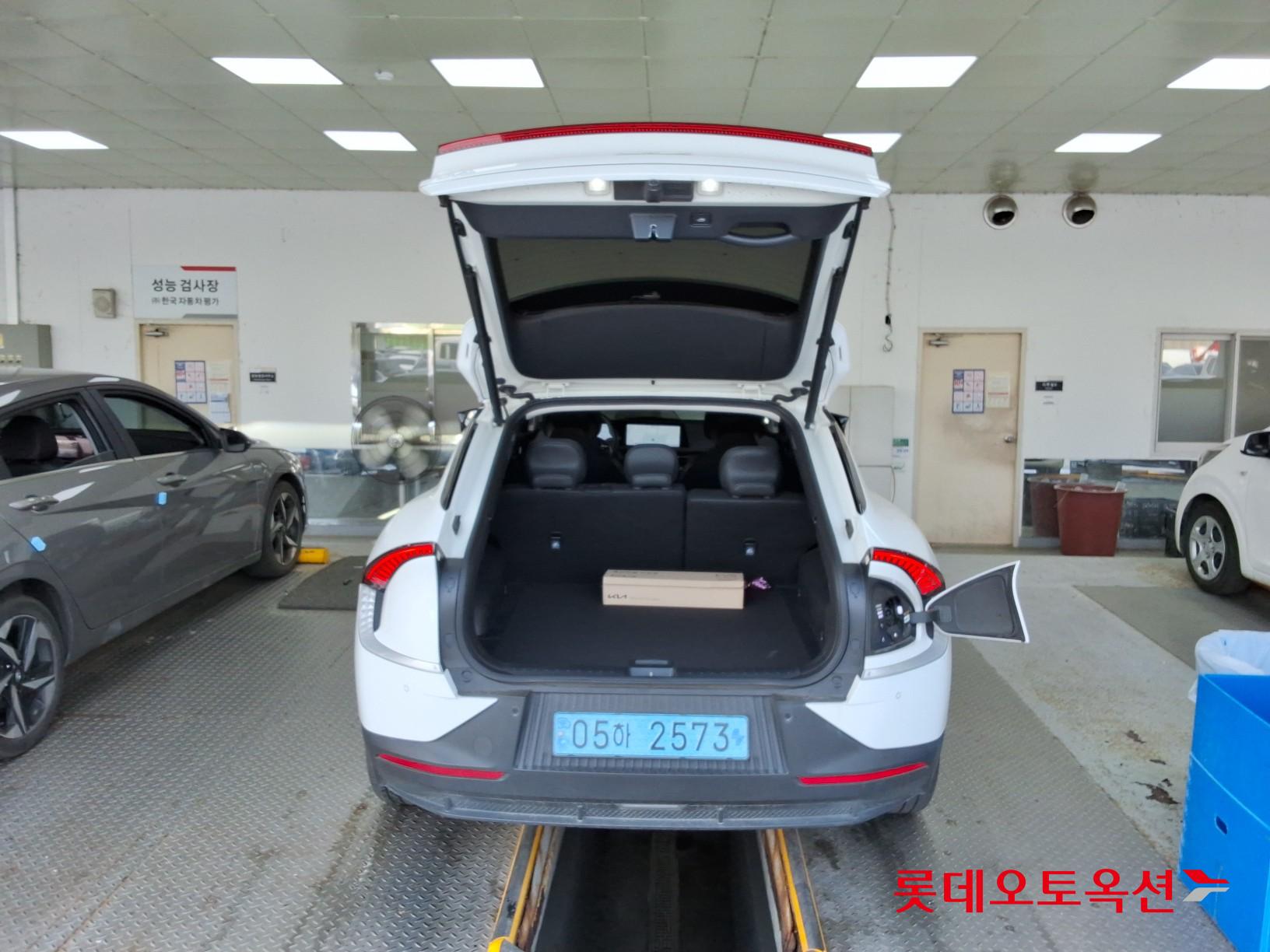 2024 - kia ev6