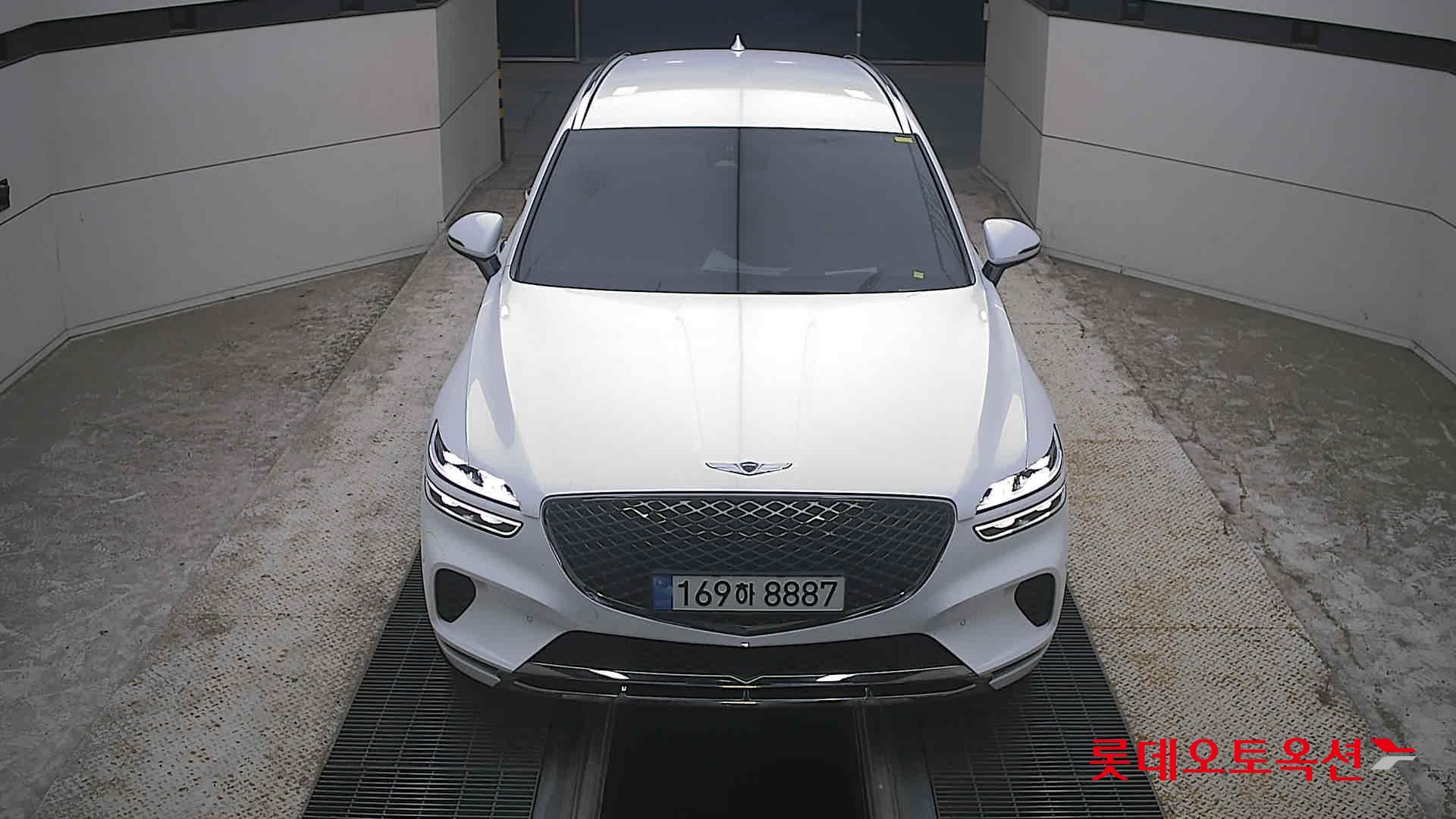 GENESIS GV70 (G)