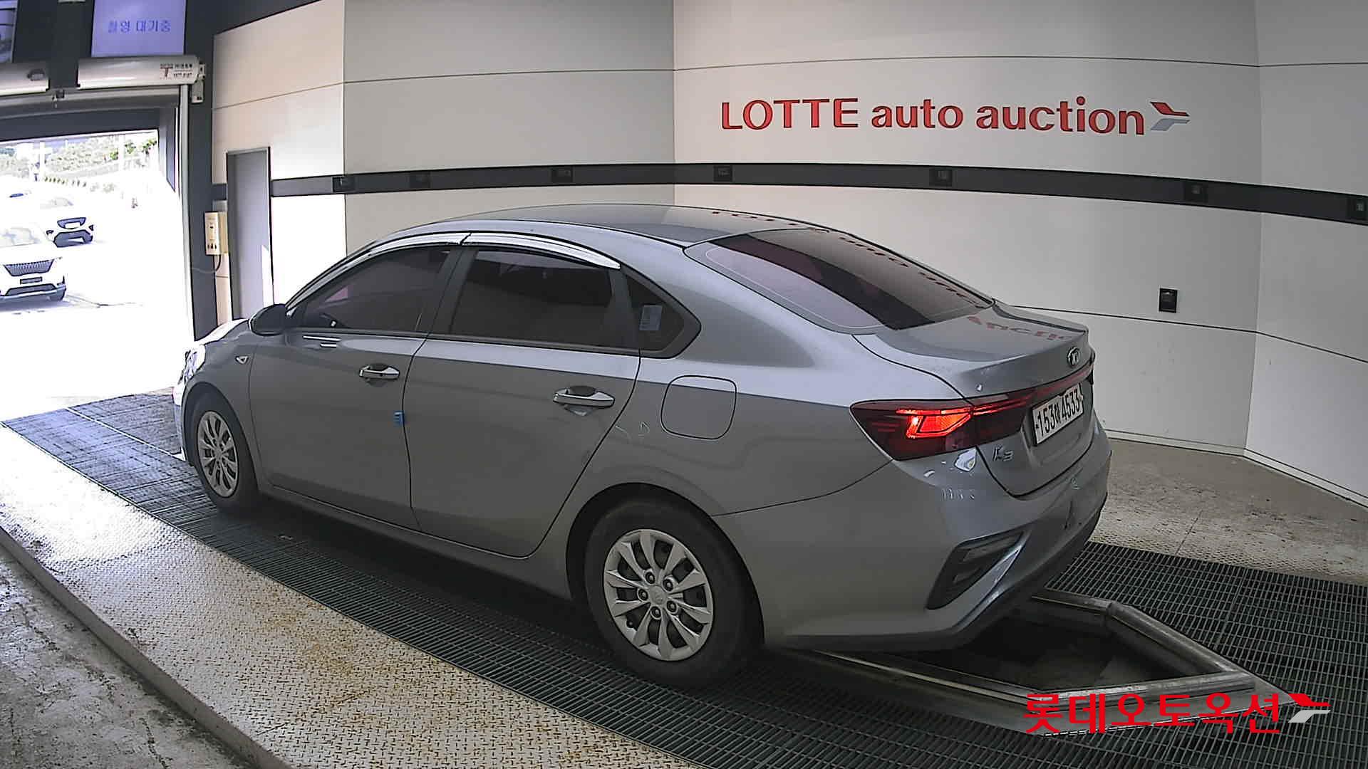 2021 - kia k3