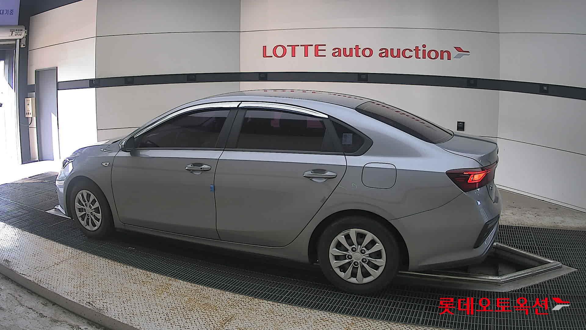 2021 - kia k3