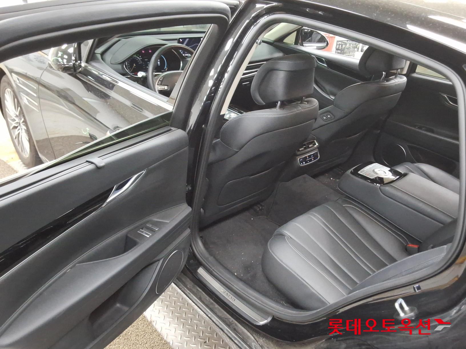 2021 - genesis g80
