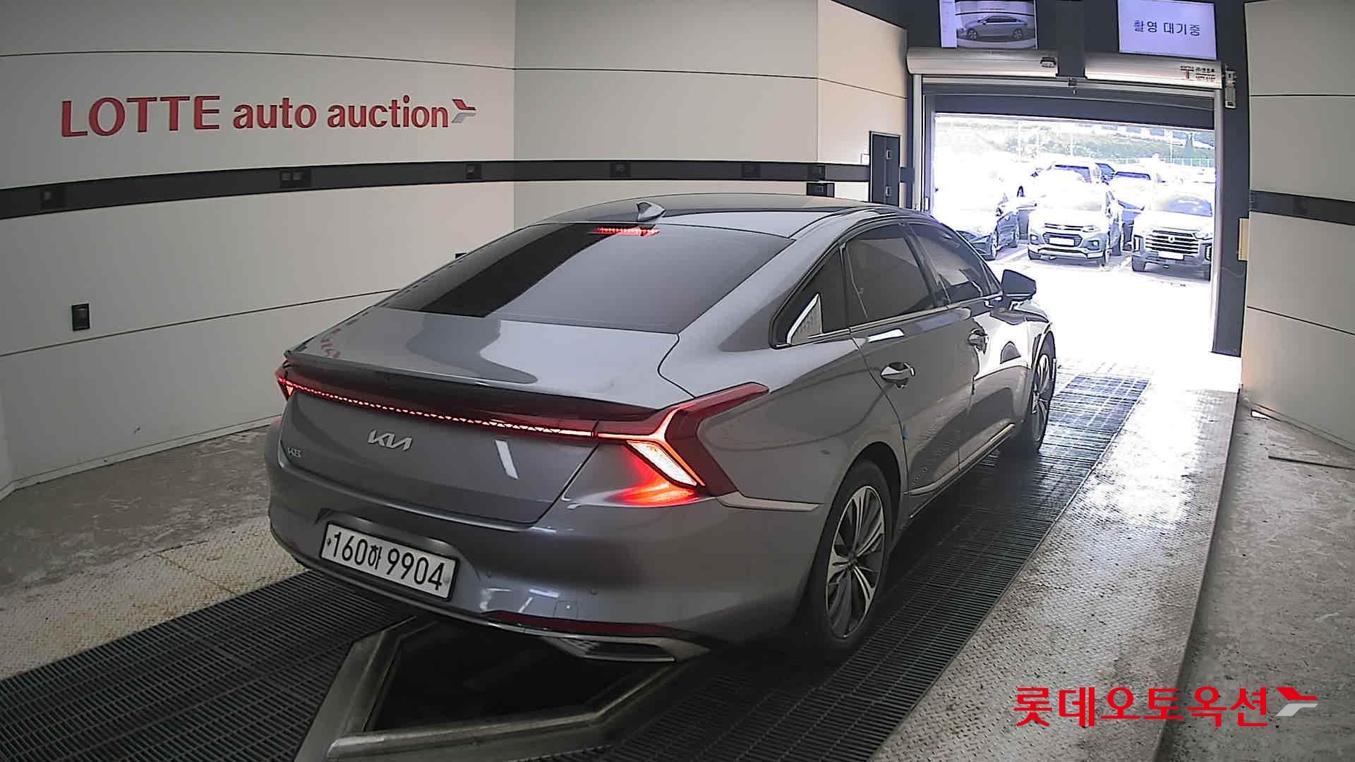 2022 - kia k8