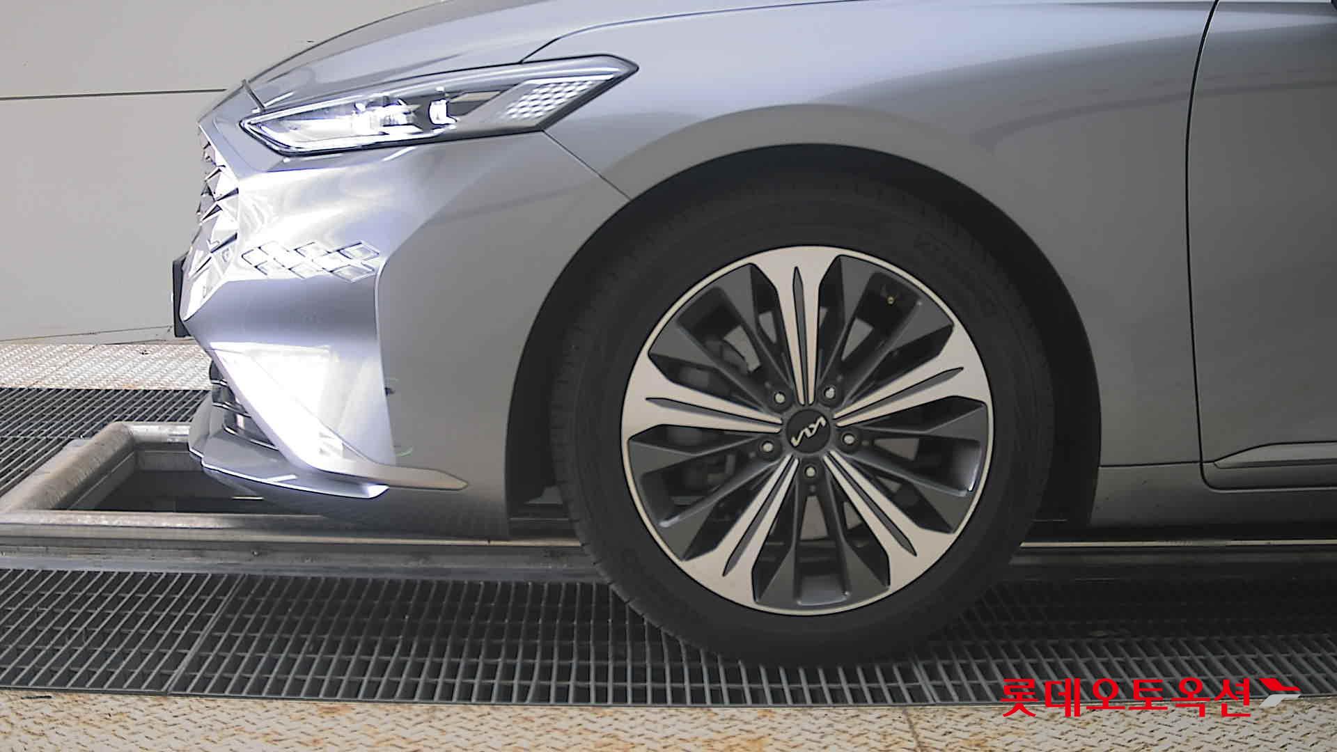 2022 - kia k8