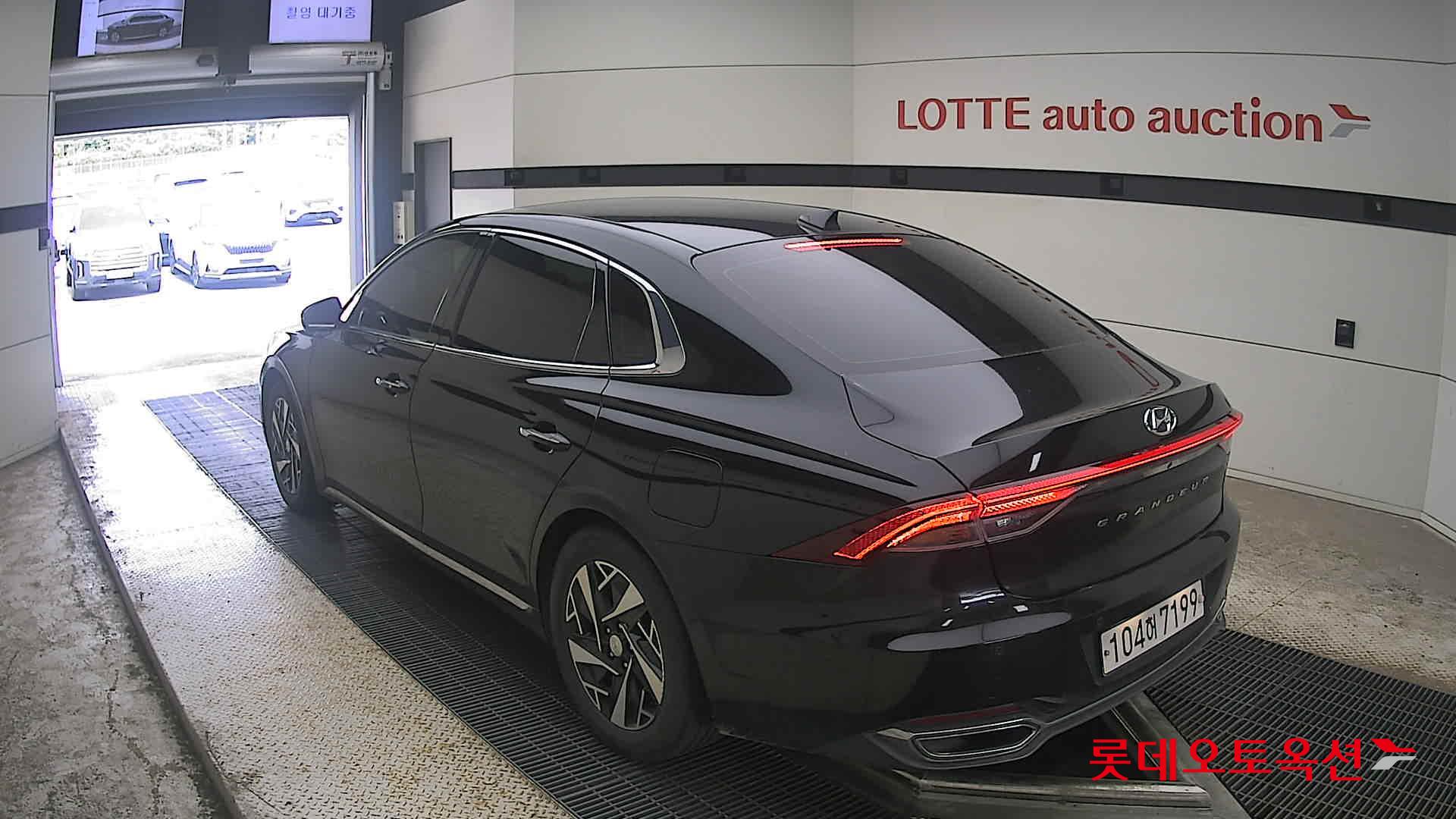 2020 - hyundai grandeur