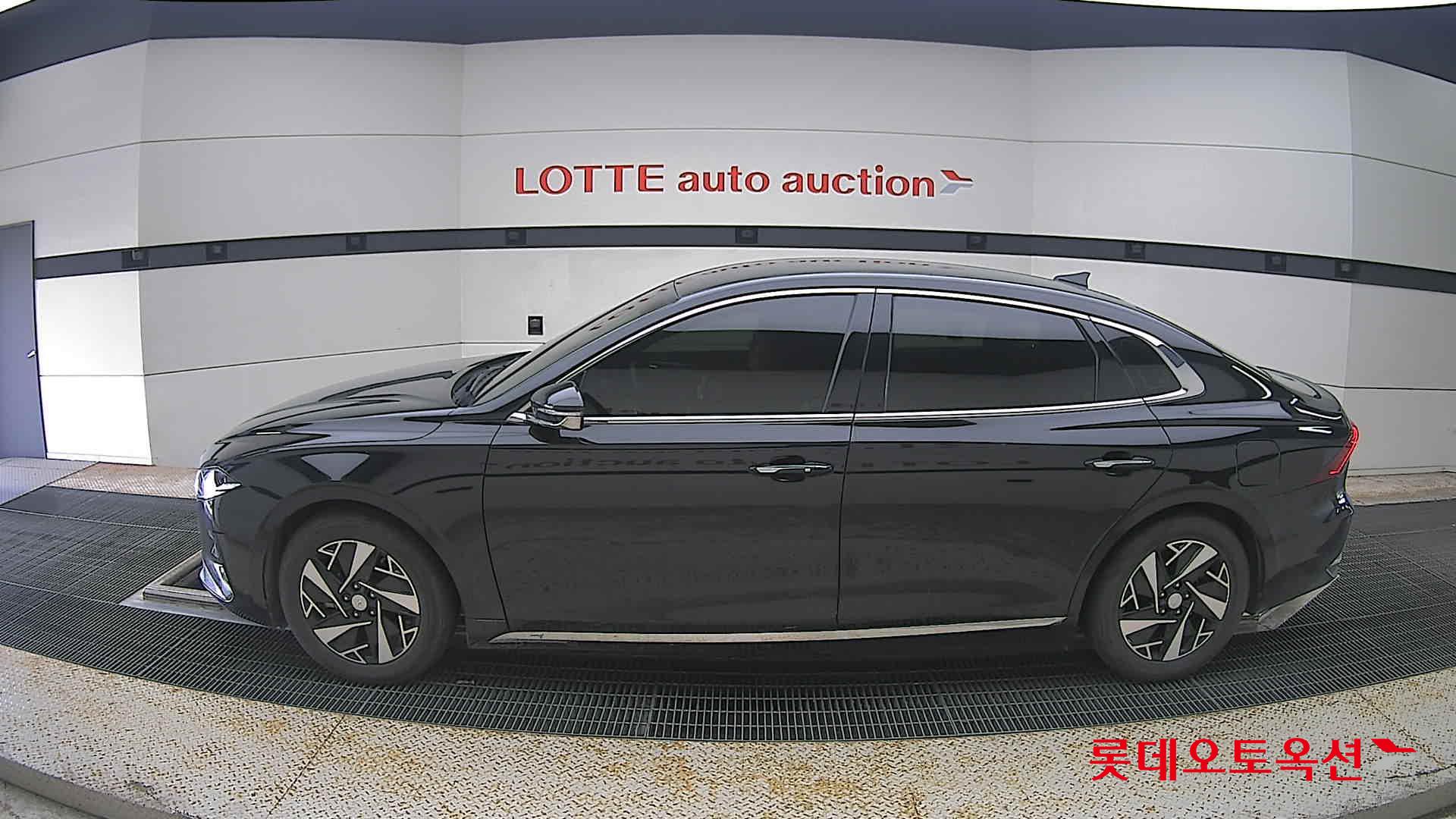 2020 - hyundai grandeur