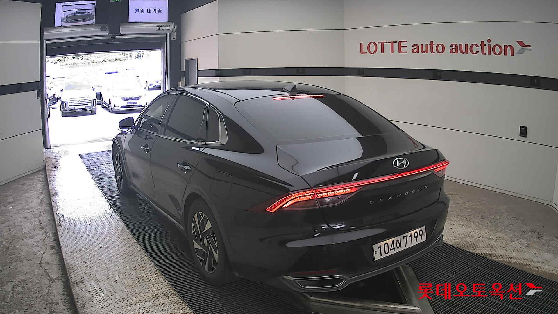 2020 - hyundai grandeur