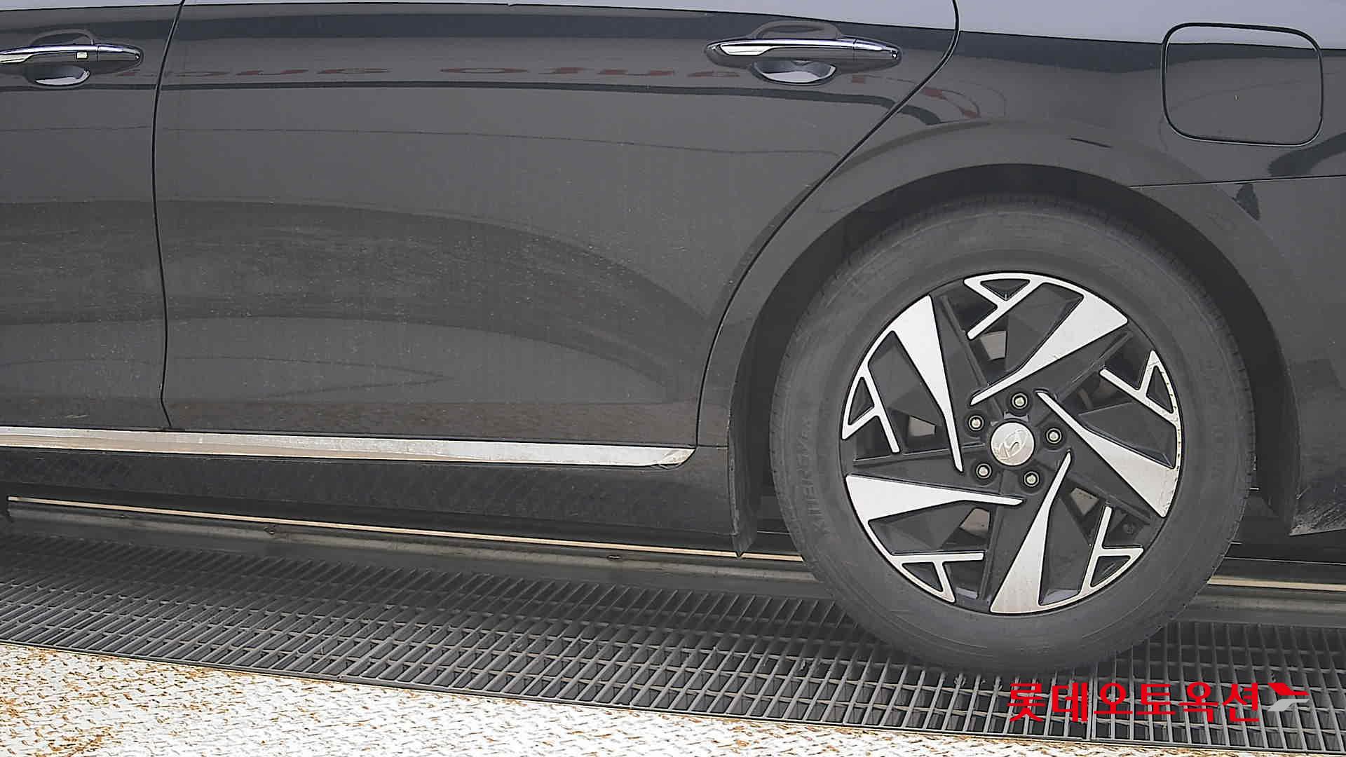2020 - hyundai grandeur