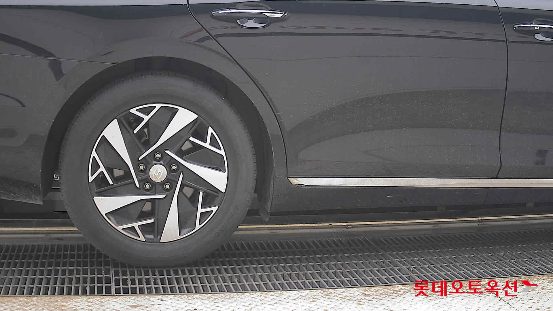 2020 - hyundai grandeur
