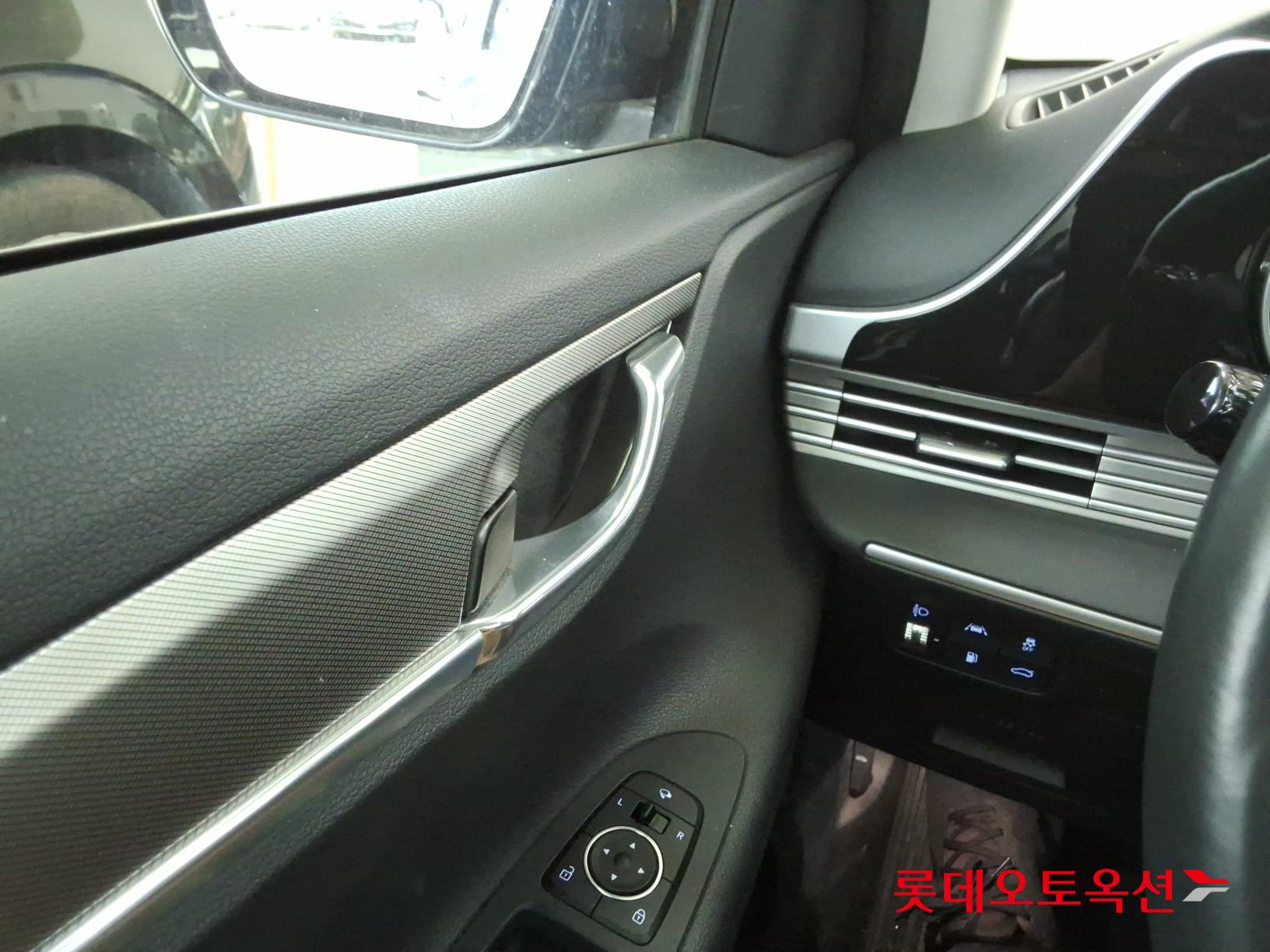 2020 - hyundai grandeur