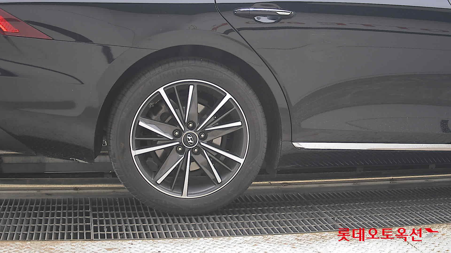 2020 - hyundai grandeur