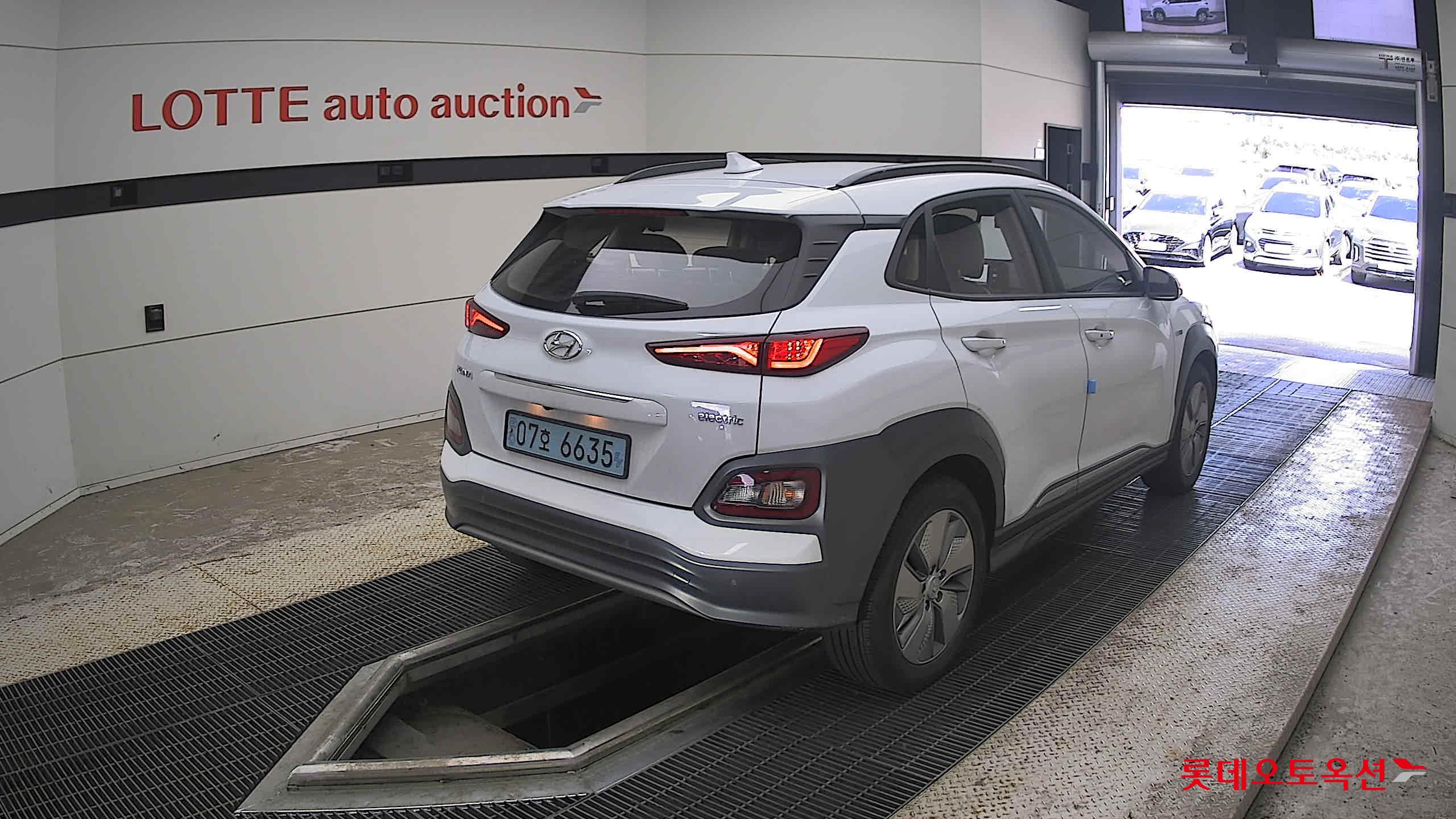 2020 - hyundai kona