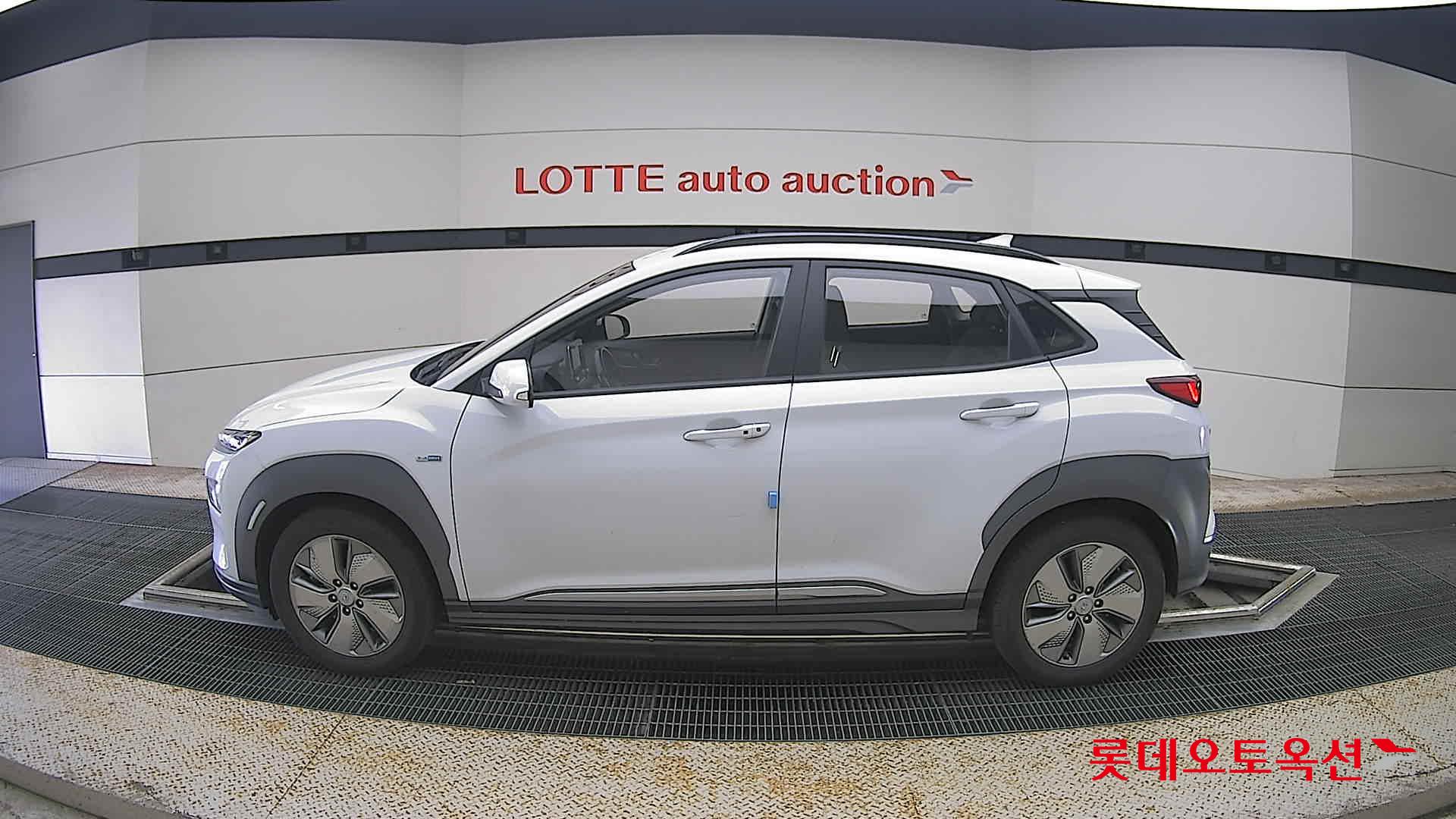 2020 - hyundai kona