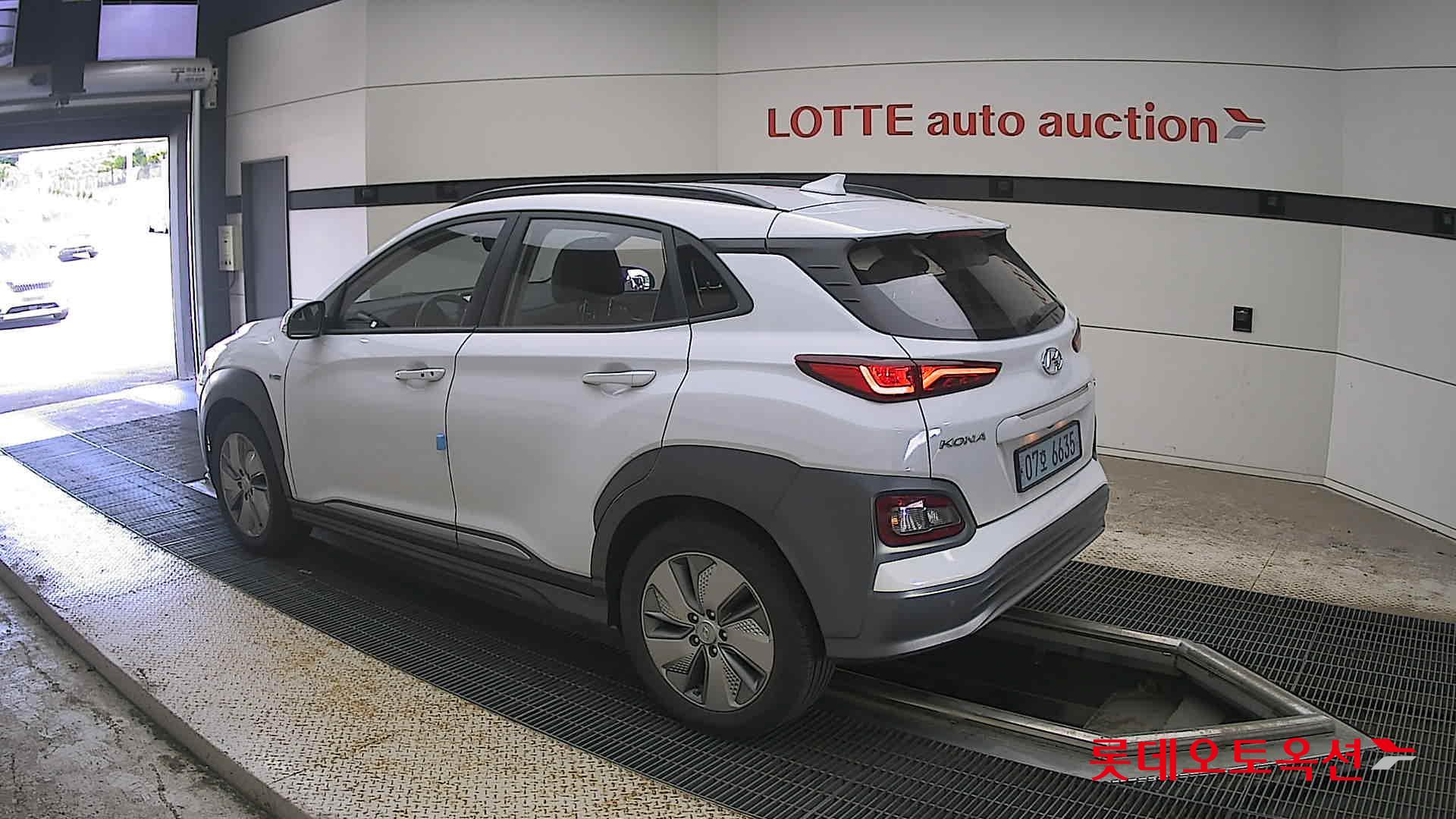 2020 - hyundai kona