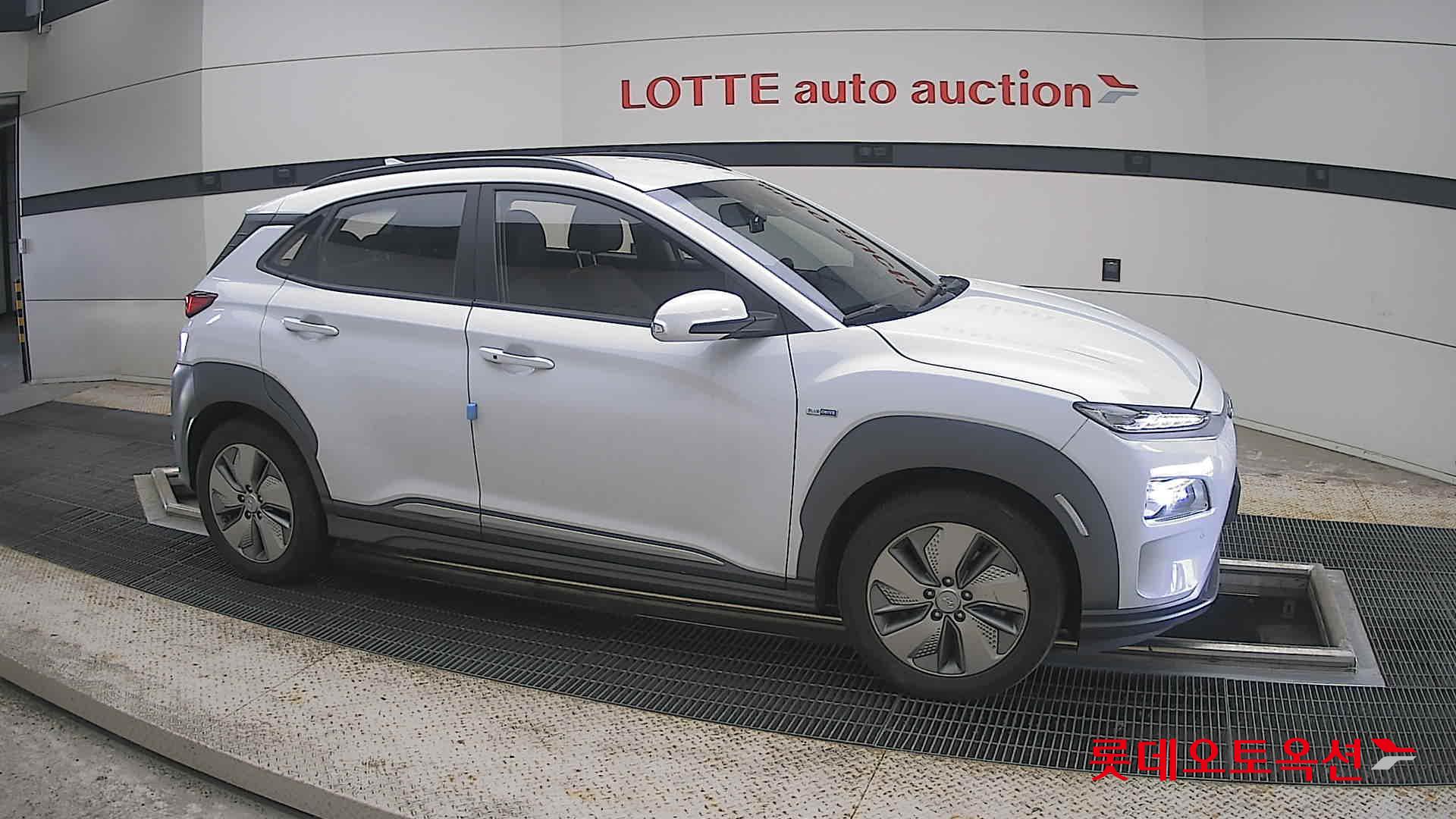 2020 - hyundai kona