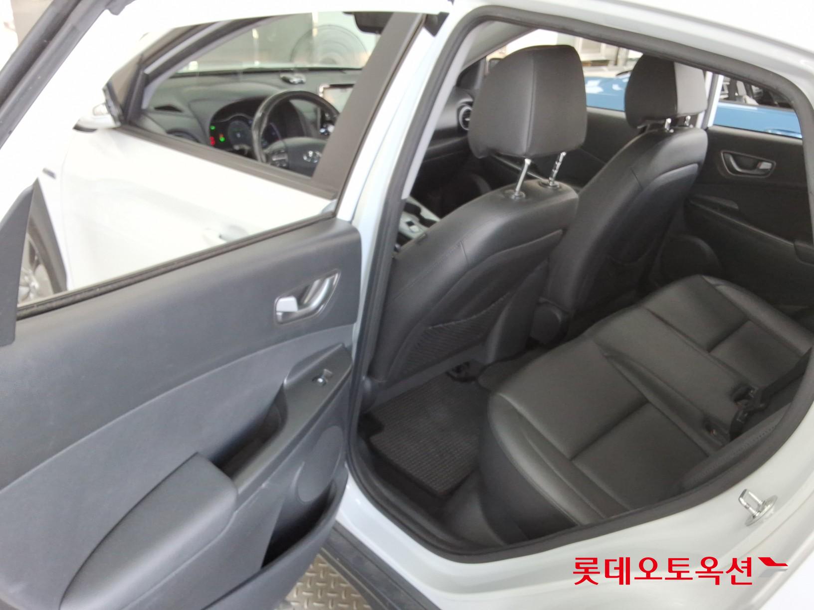 2020 - hyundai kona