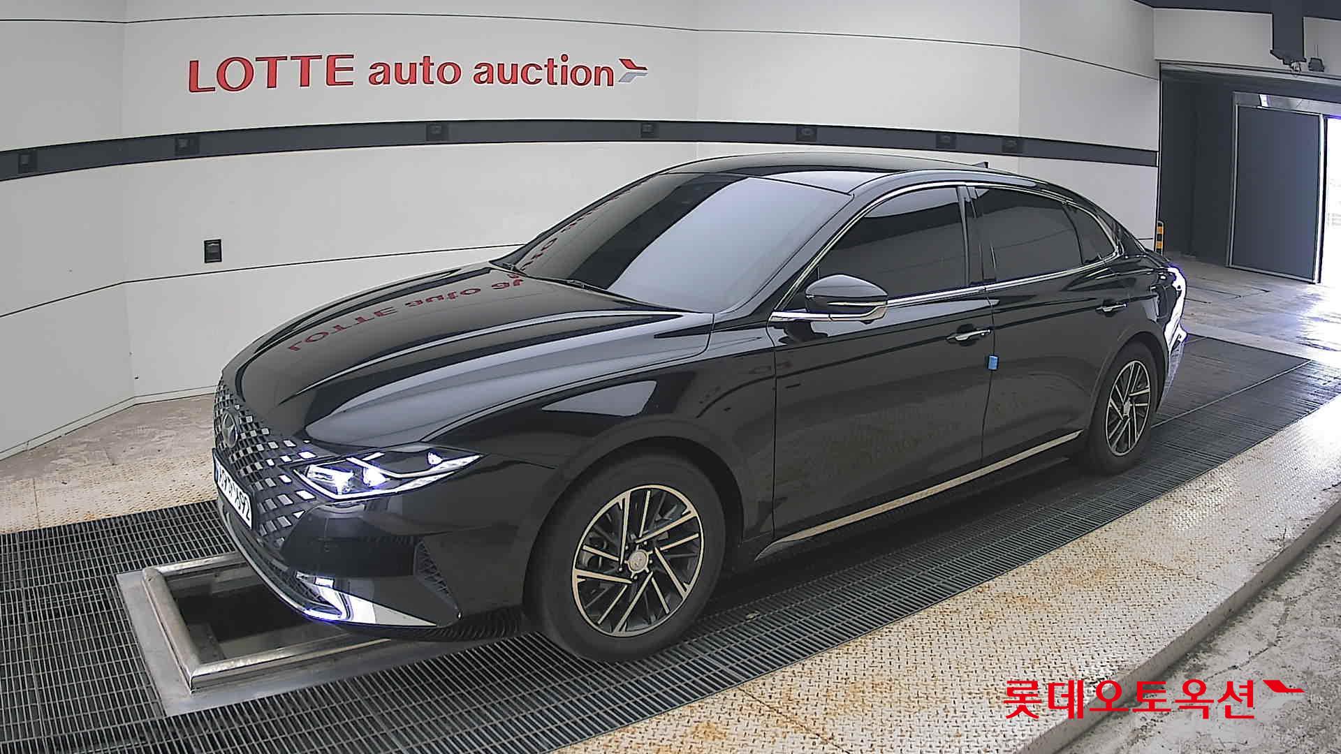 2022 - hyundai grandeur