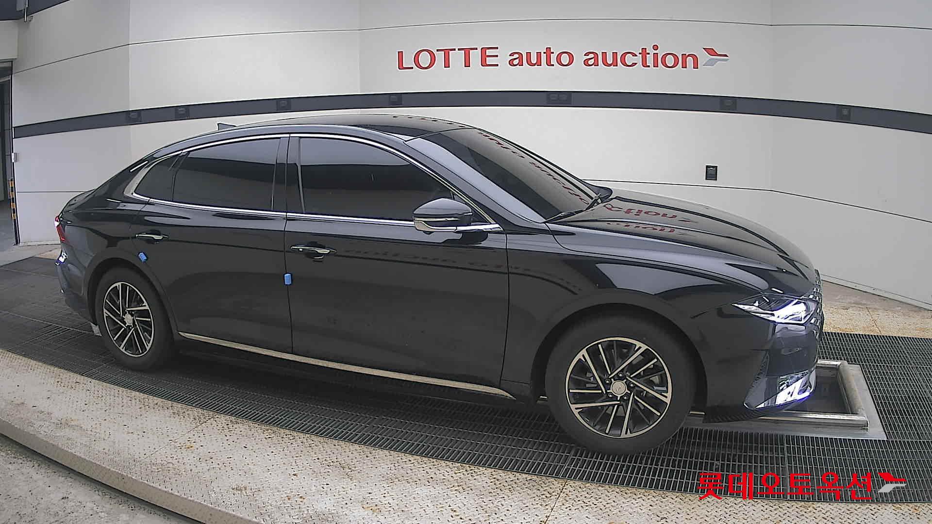 2022 - hyundai grandeur