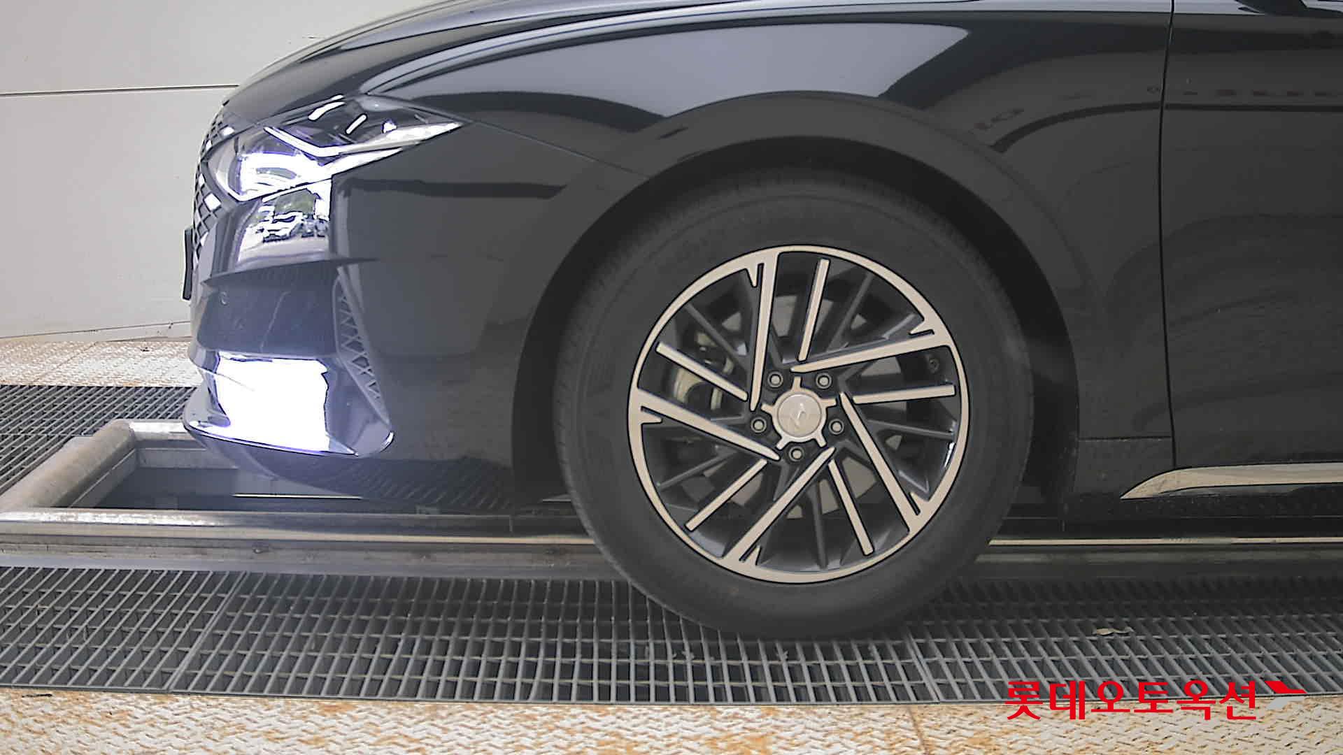 2022 - hyundai grandeur