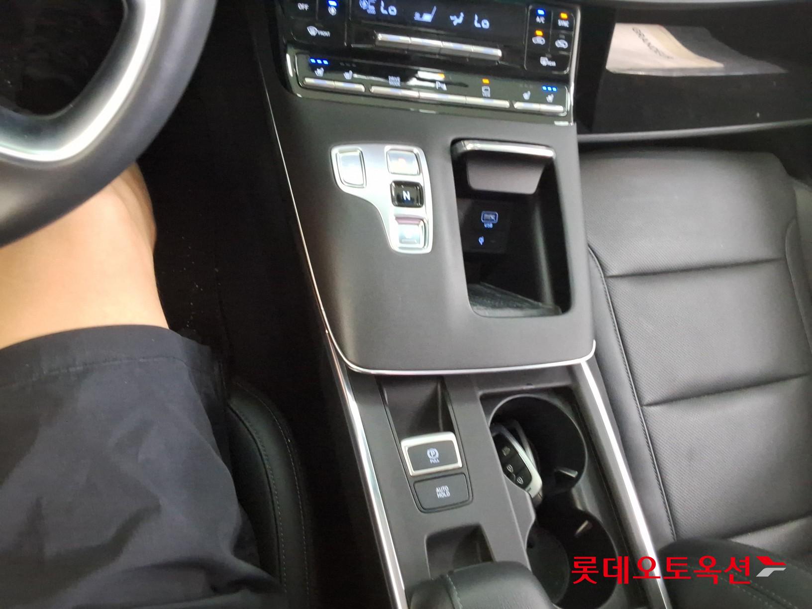 2022 - hyundai grandeur