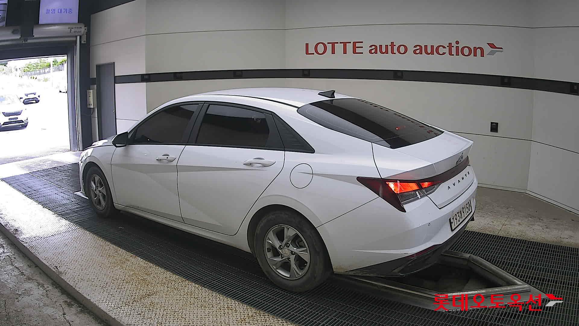 2023 - hyundai avante
