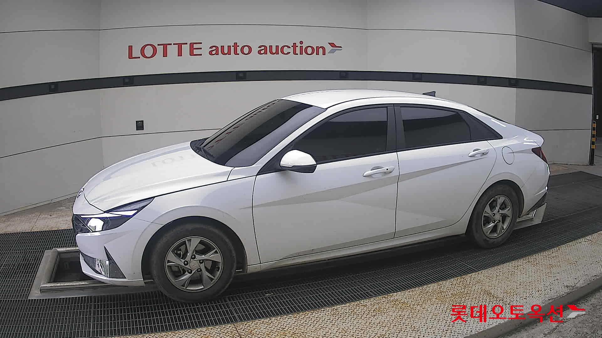 2023 - hyundai avante