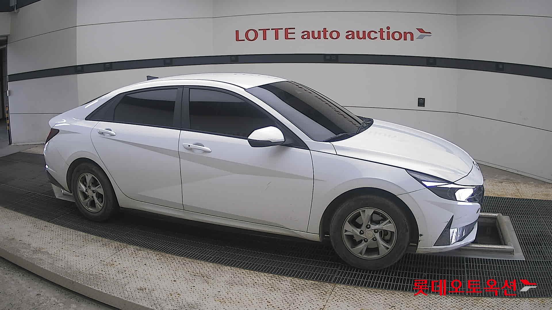 2023 - hyundai avante