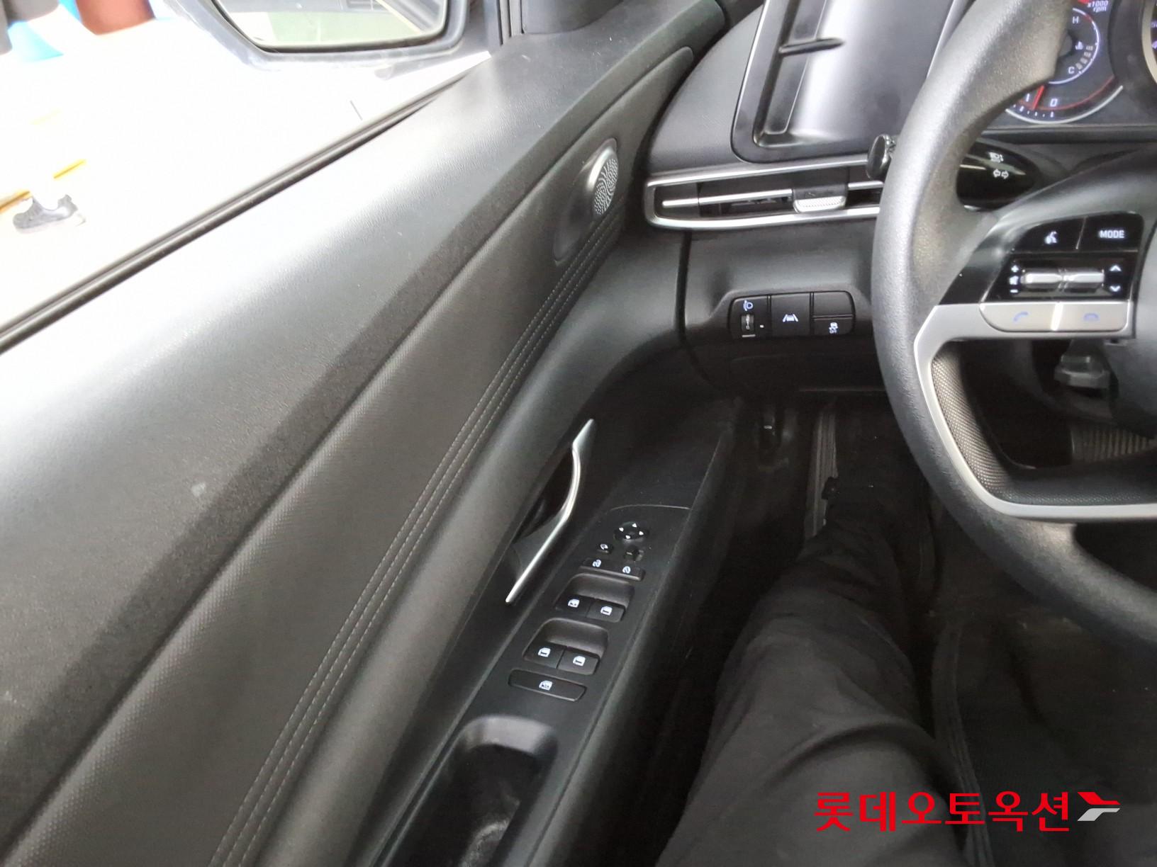 2023 - hyundai avante