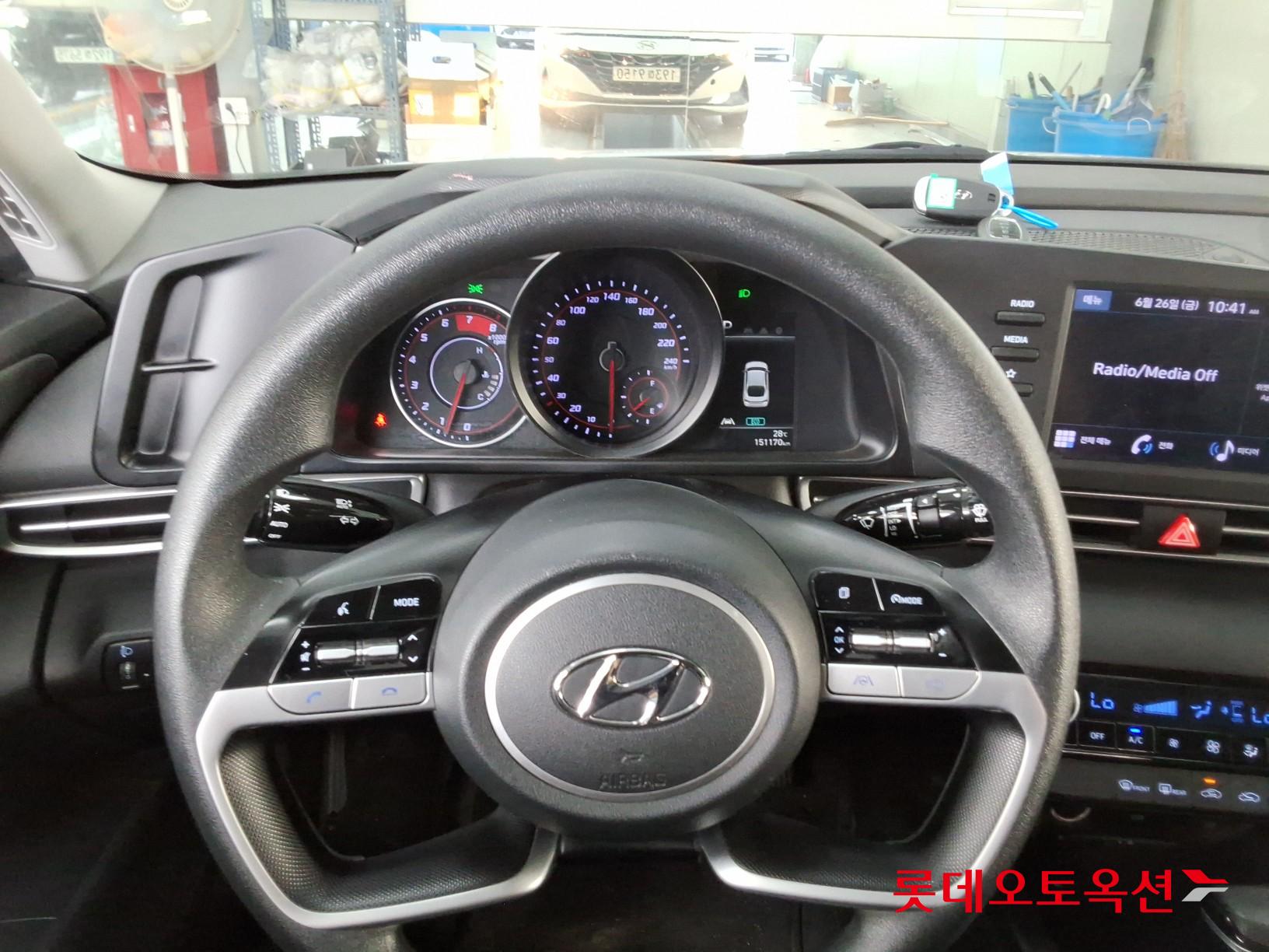 2023 - hyundai avante