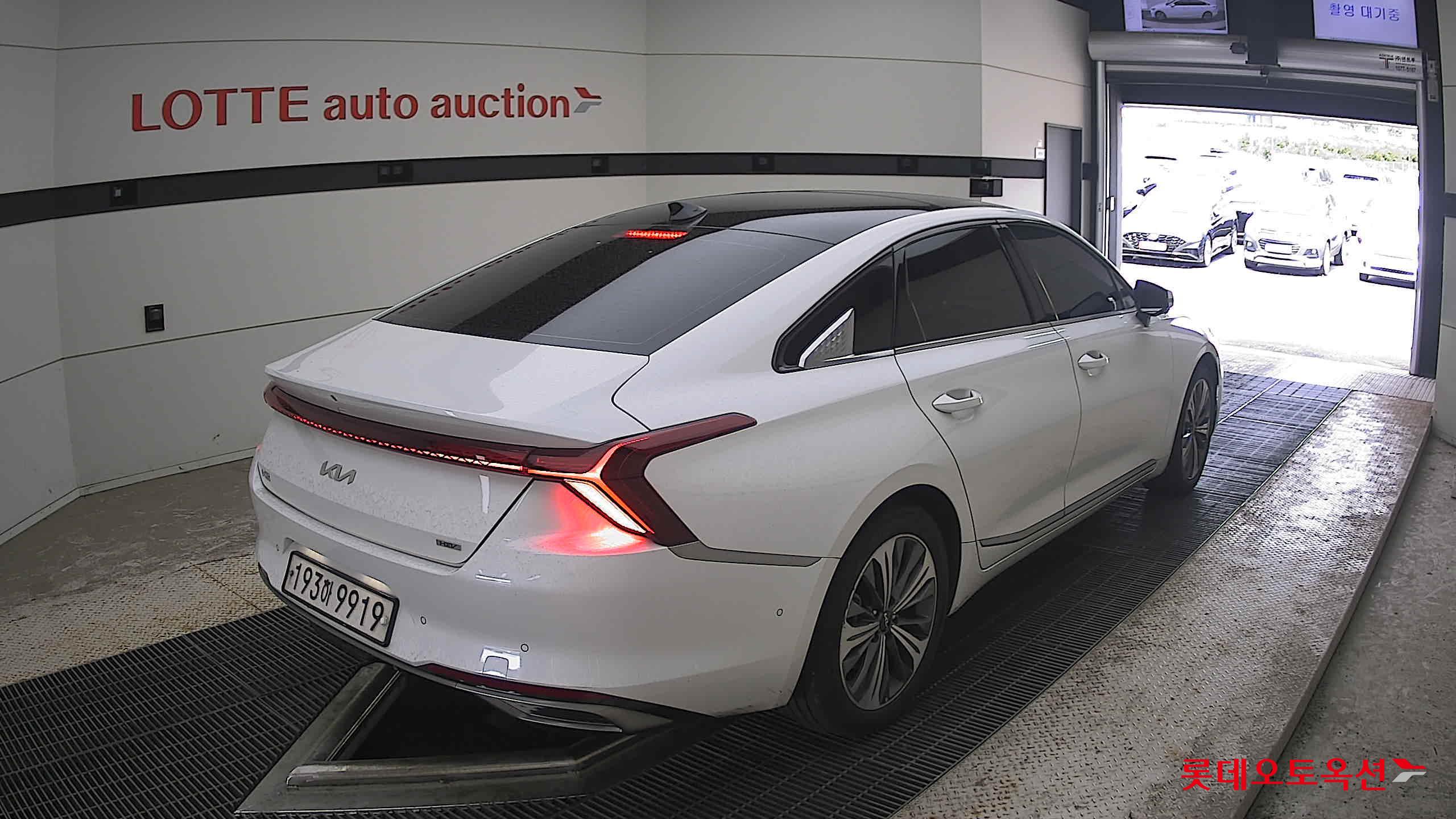 2023 - kia k8