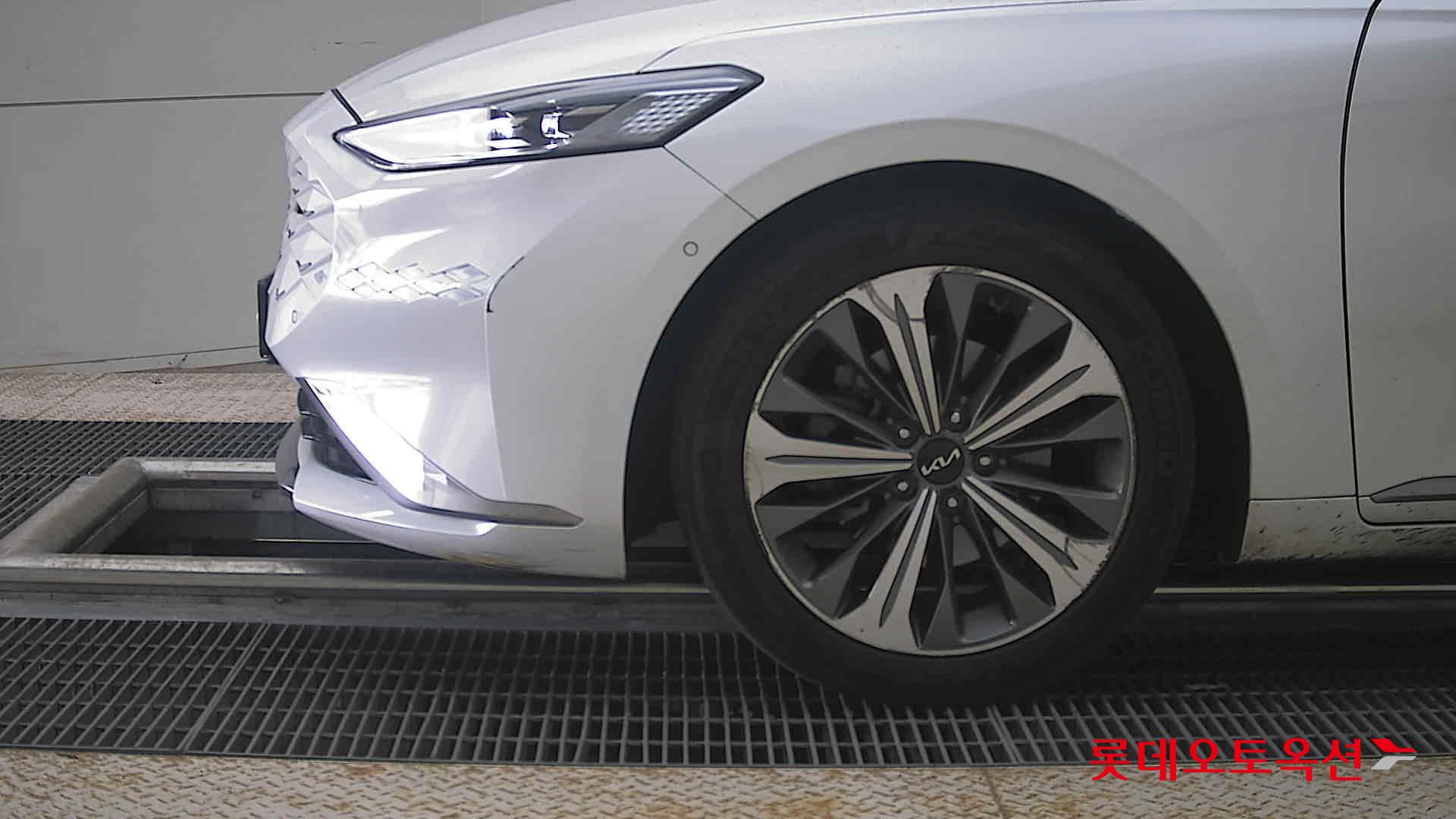 2023 - kia k8
