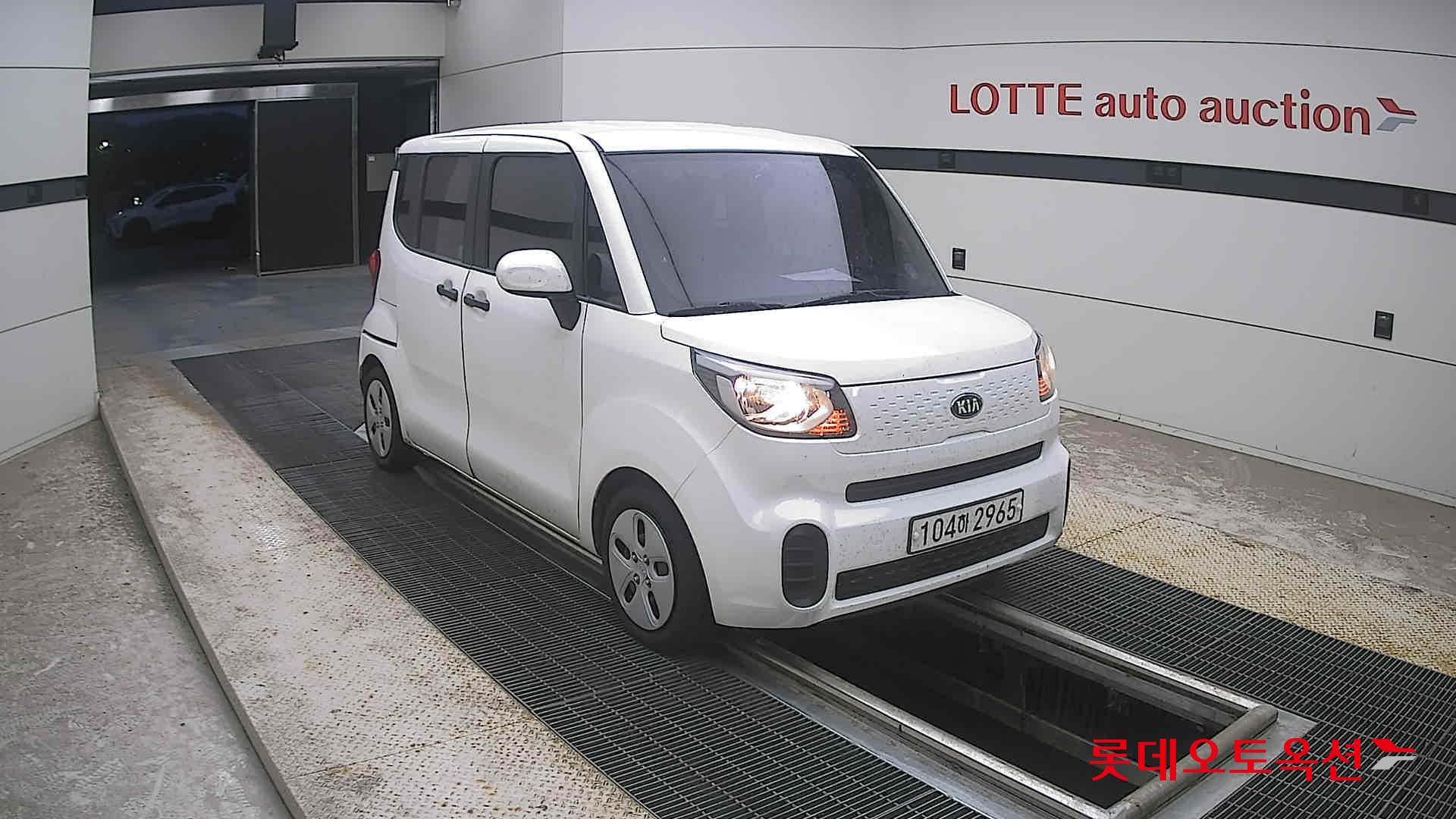 2021 - kia ray