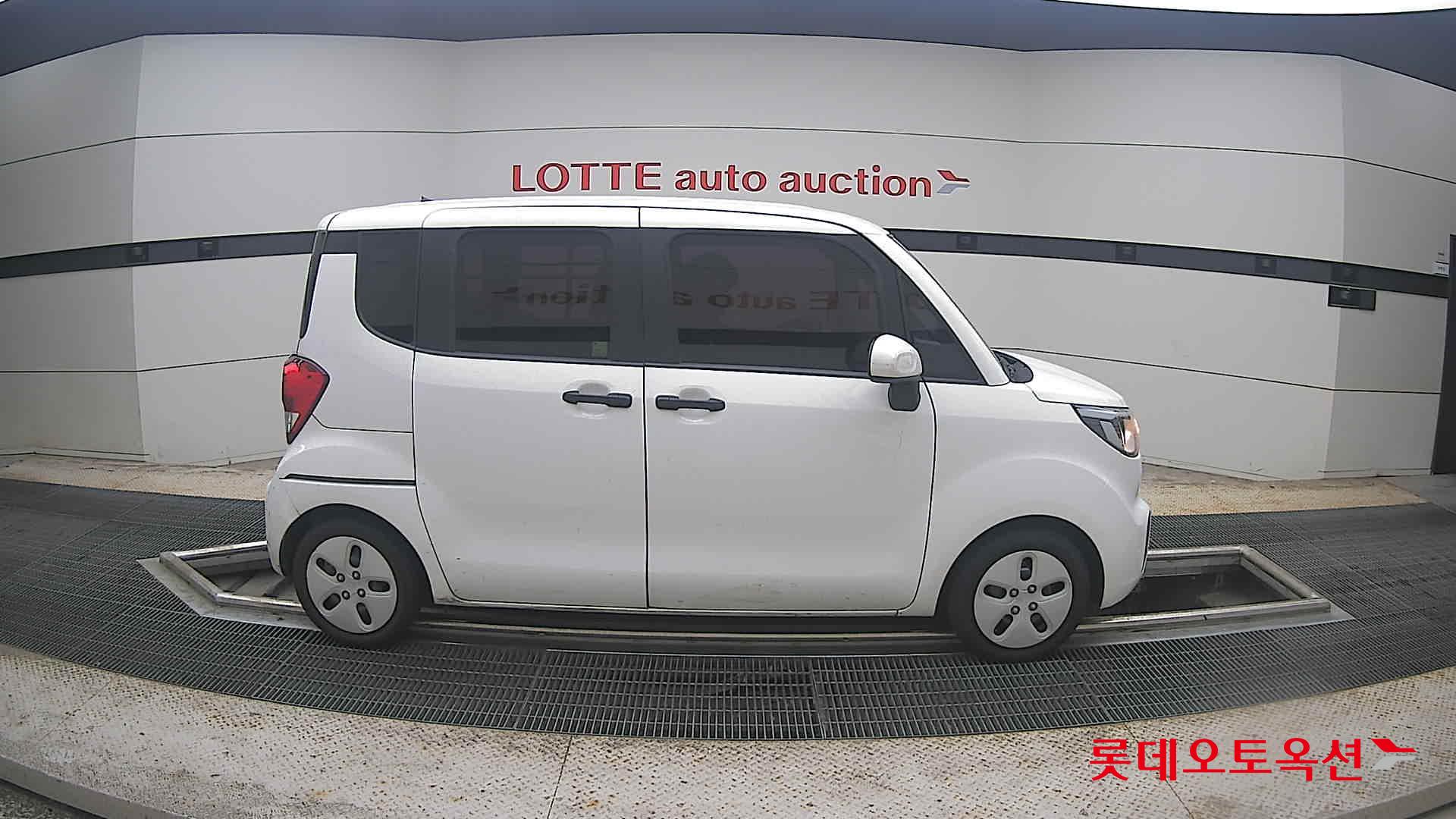 2021 - kia ray