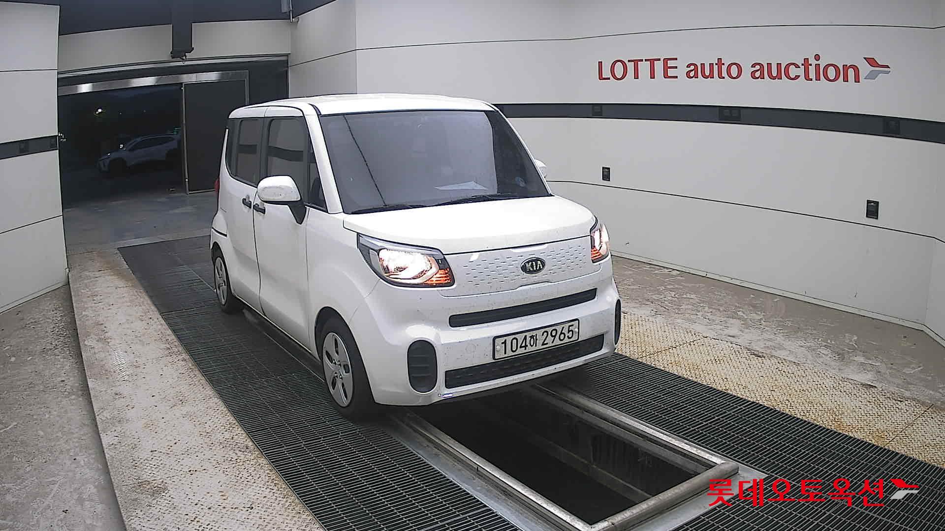 2021 - kia ray