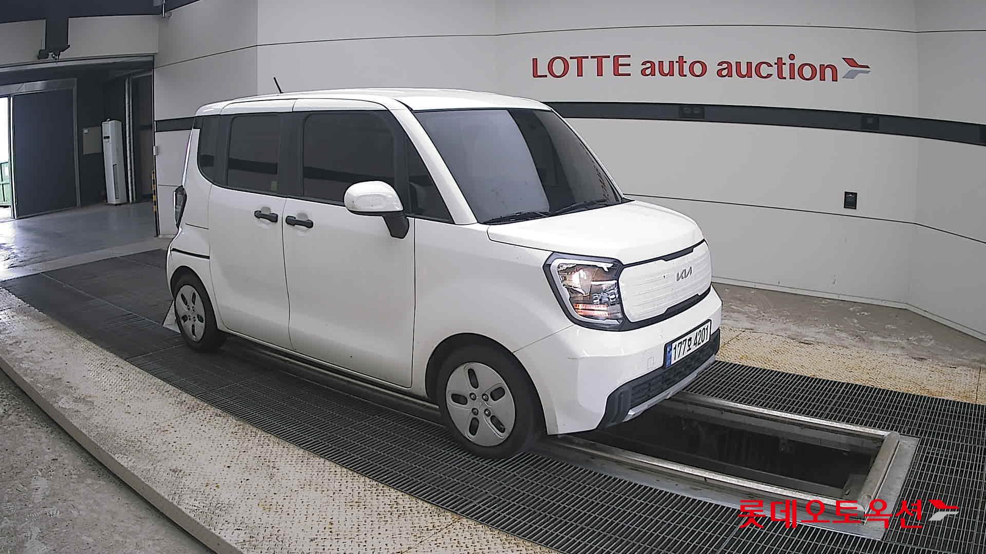 2024 - kia ray