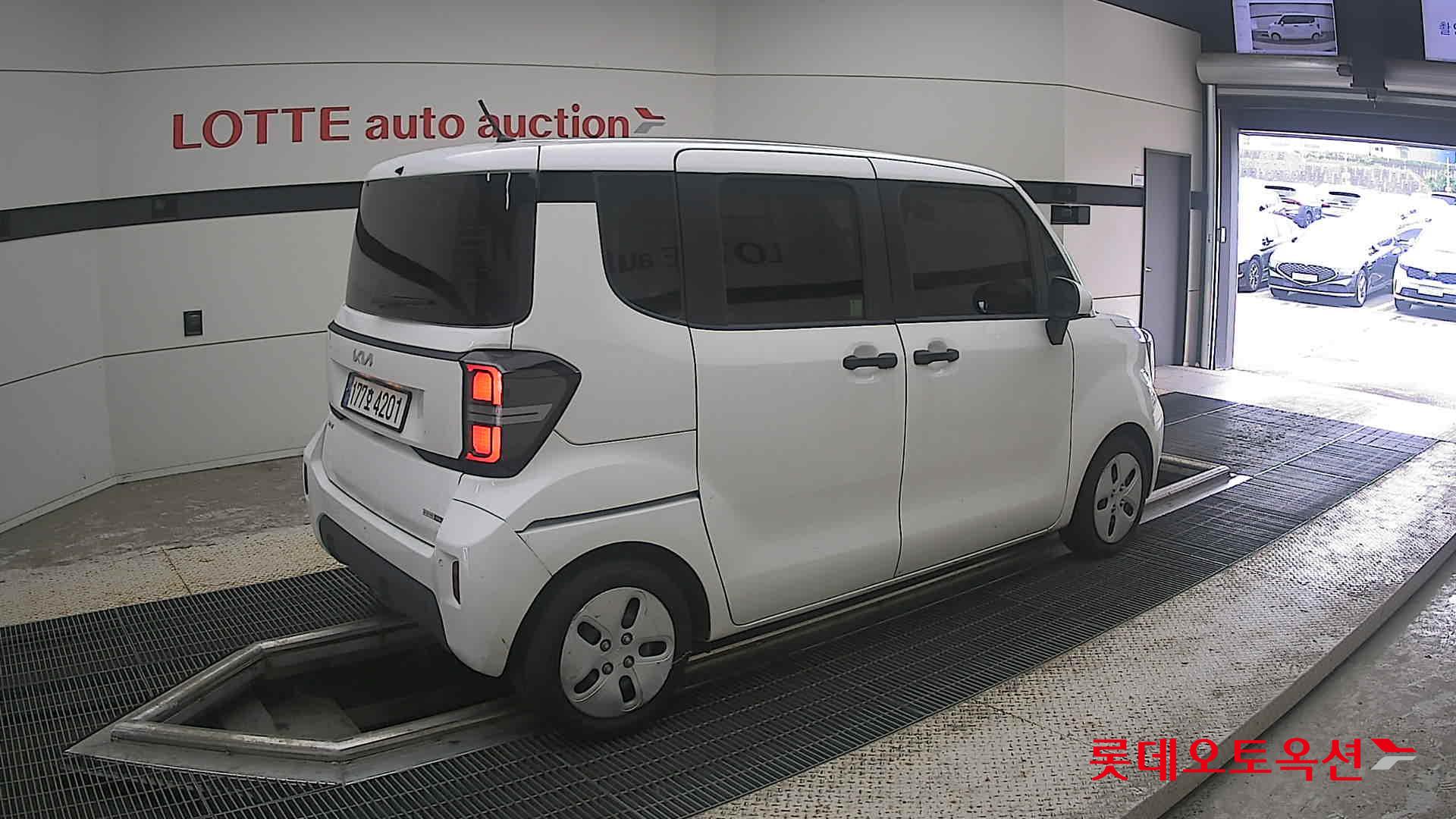 2024 - kia ray