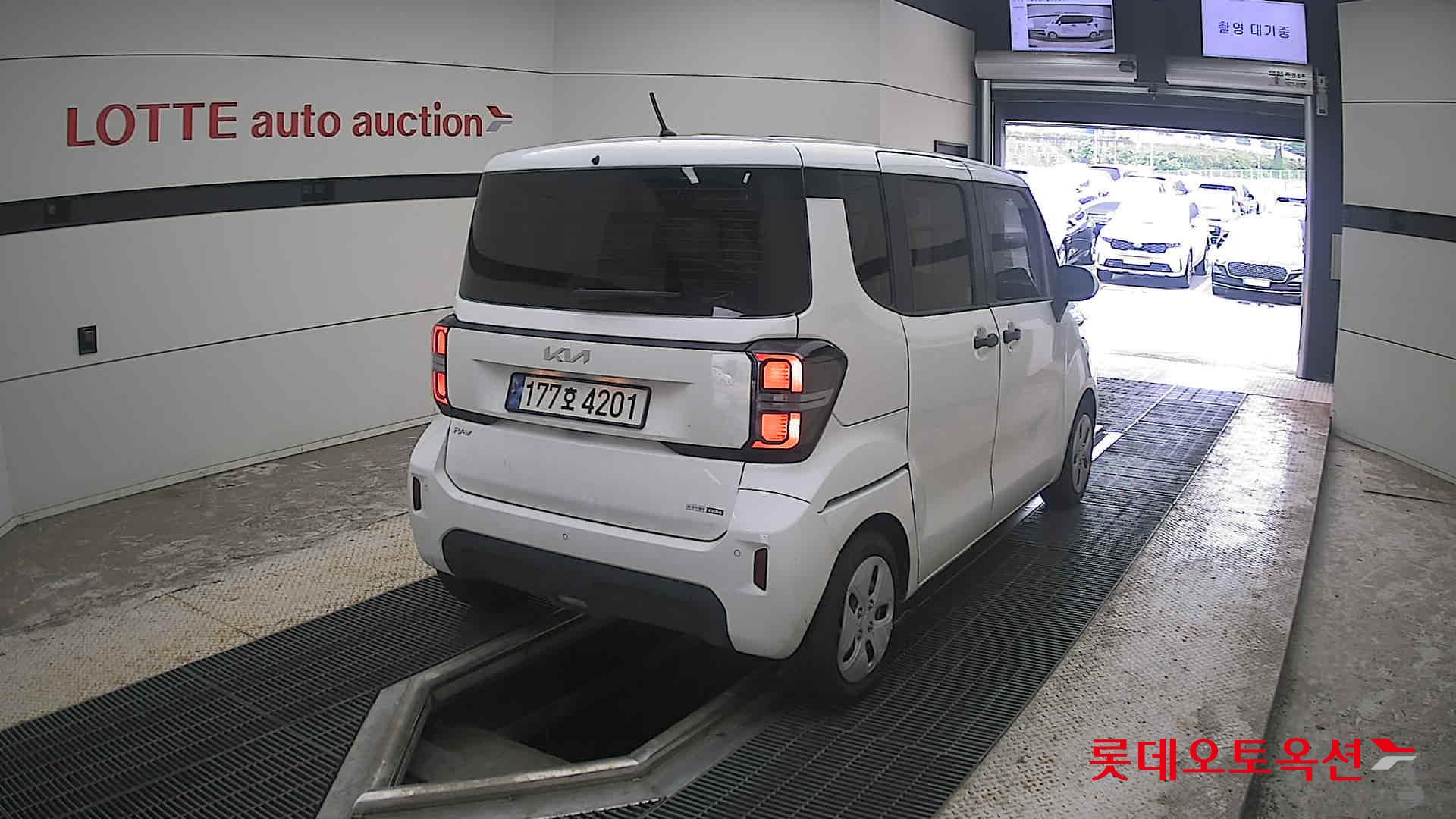 2024 - kia ray