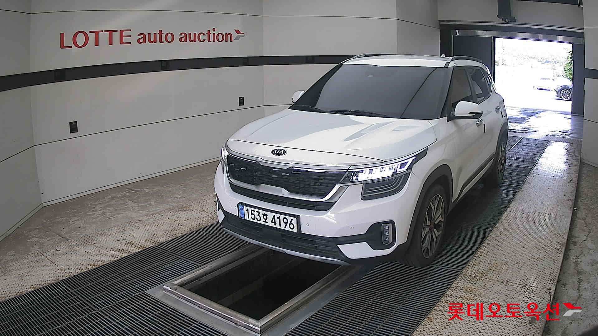 2021 - kia seltos