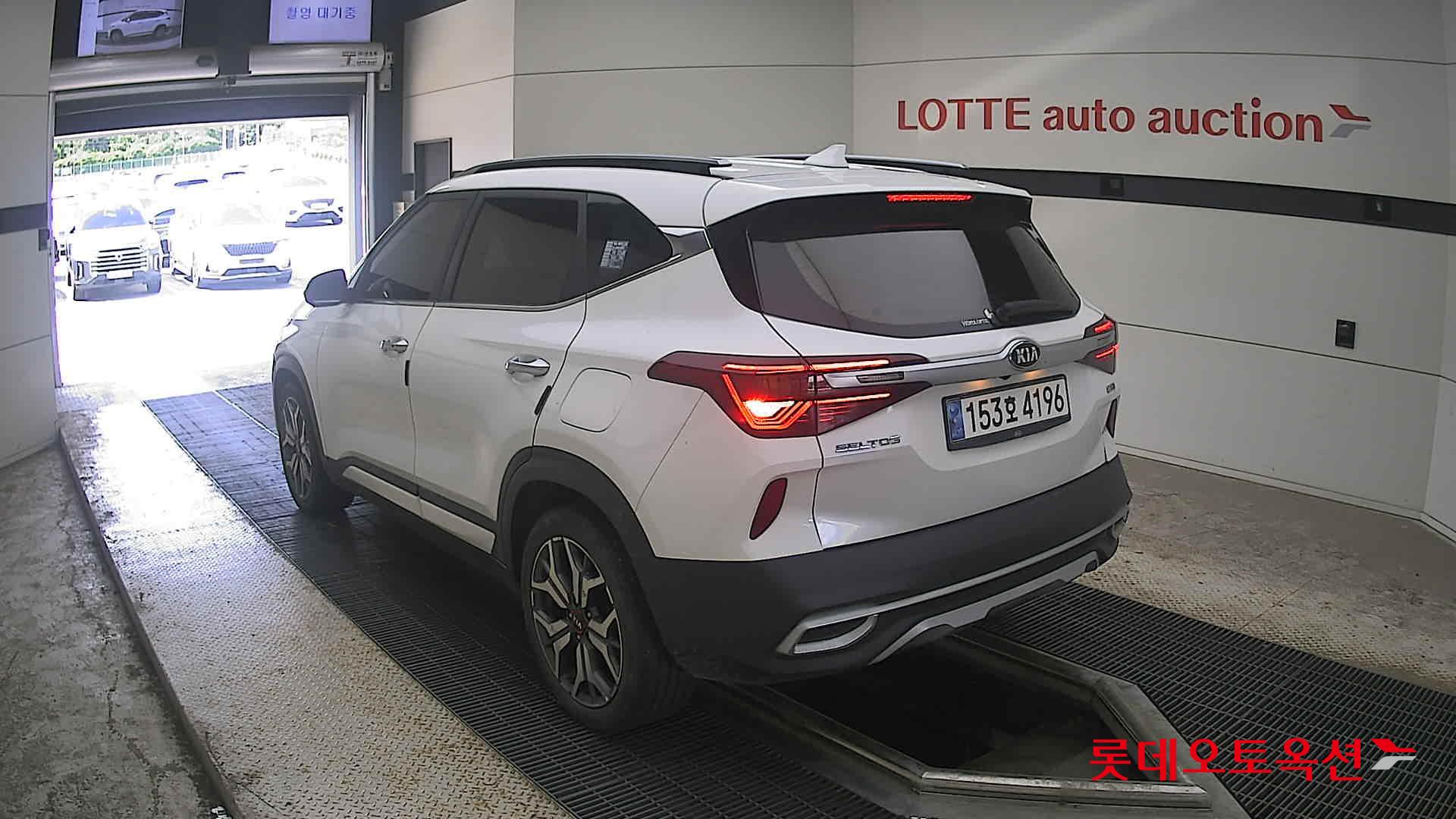 2021 - kia seltos