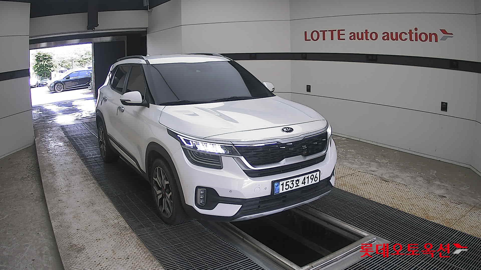 2021 - kia seltos