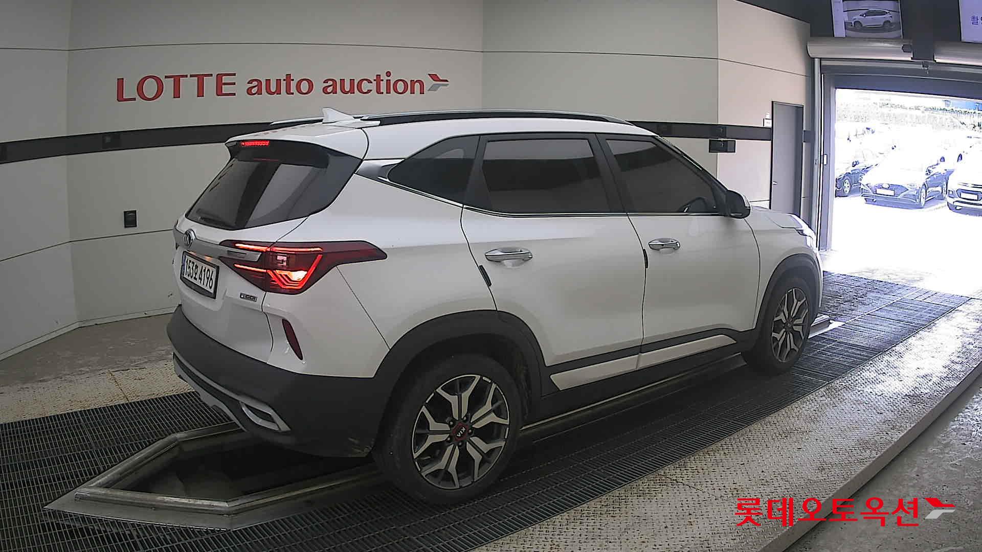 2021 - kia seltos