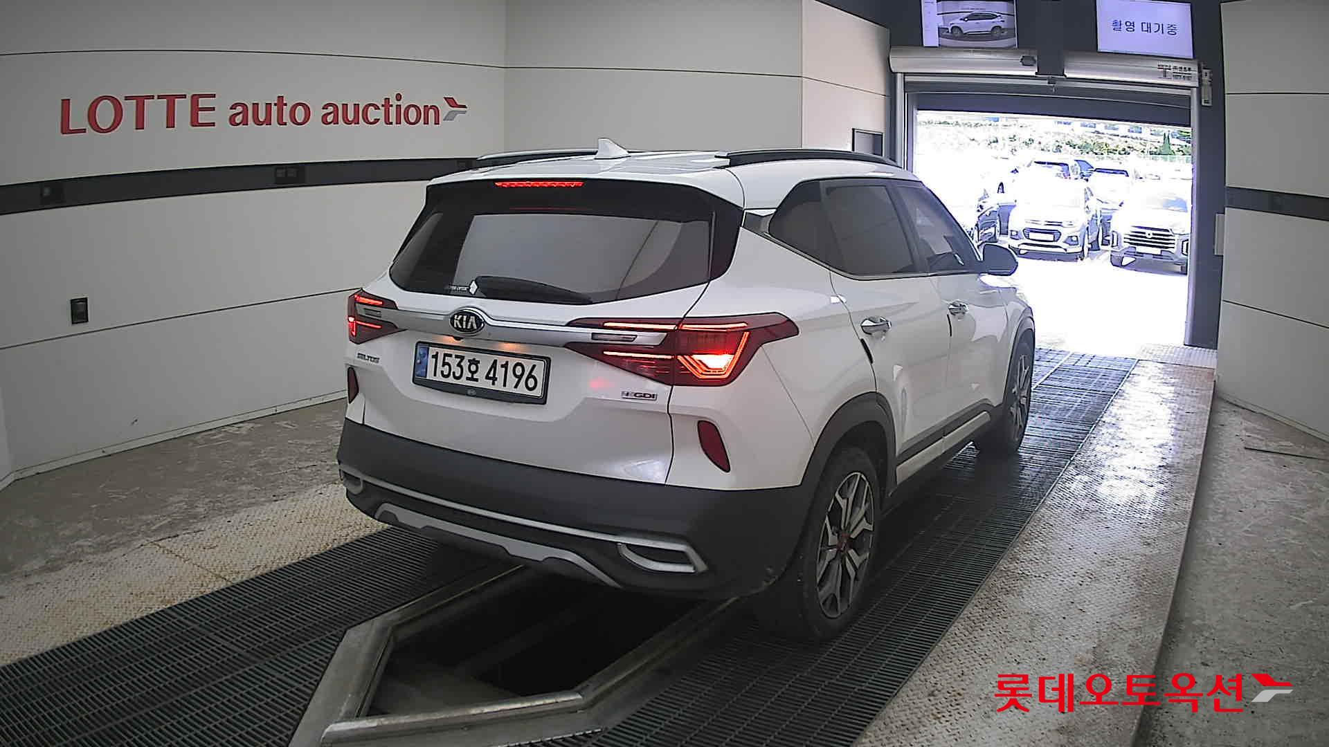 2021 - kia seltos