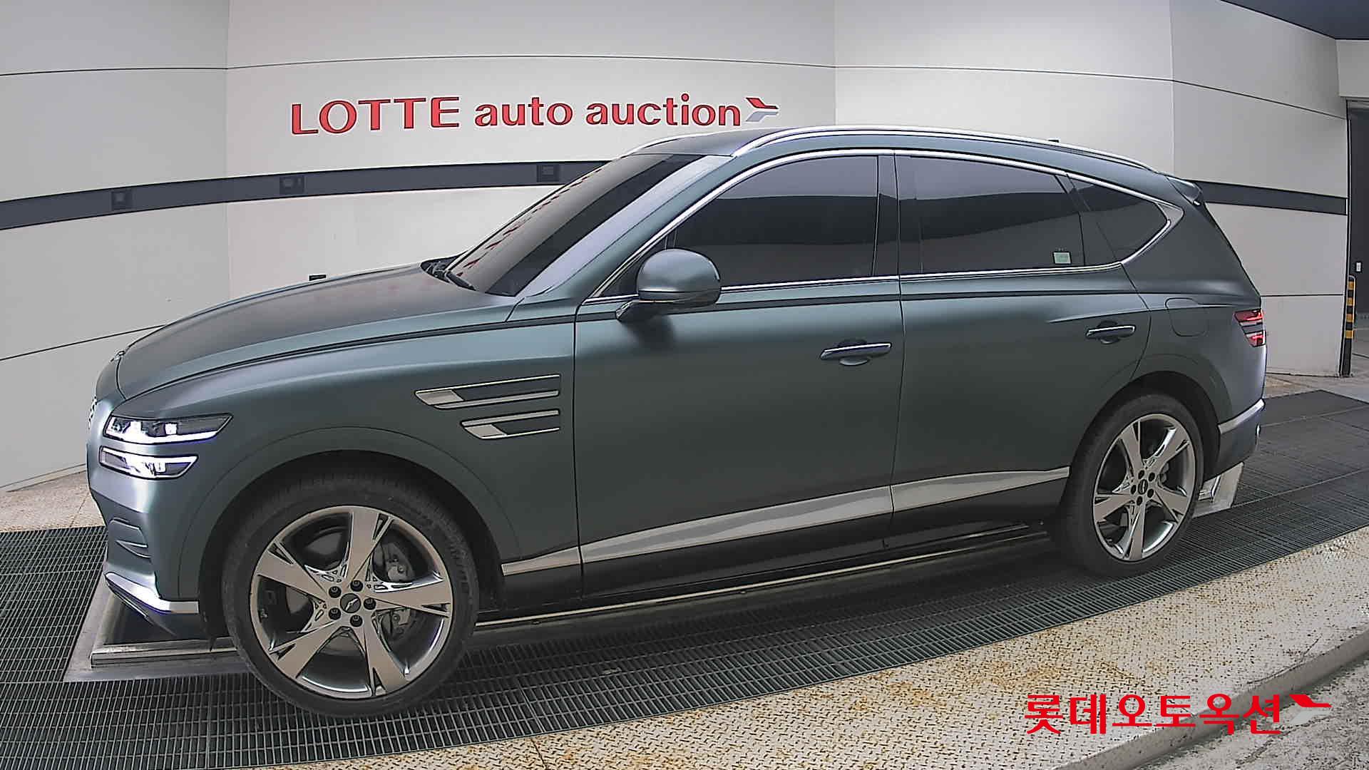 2022 - genesis gv80